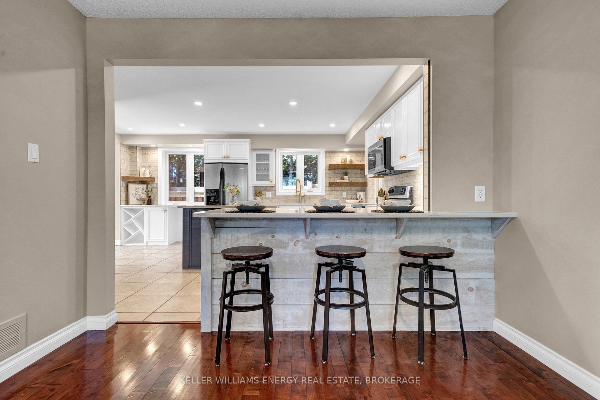 Photo 10 of 410 Powell Road, Whitby, Blue Grass Meadows — HOMEH