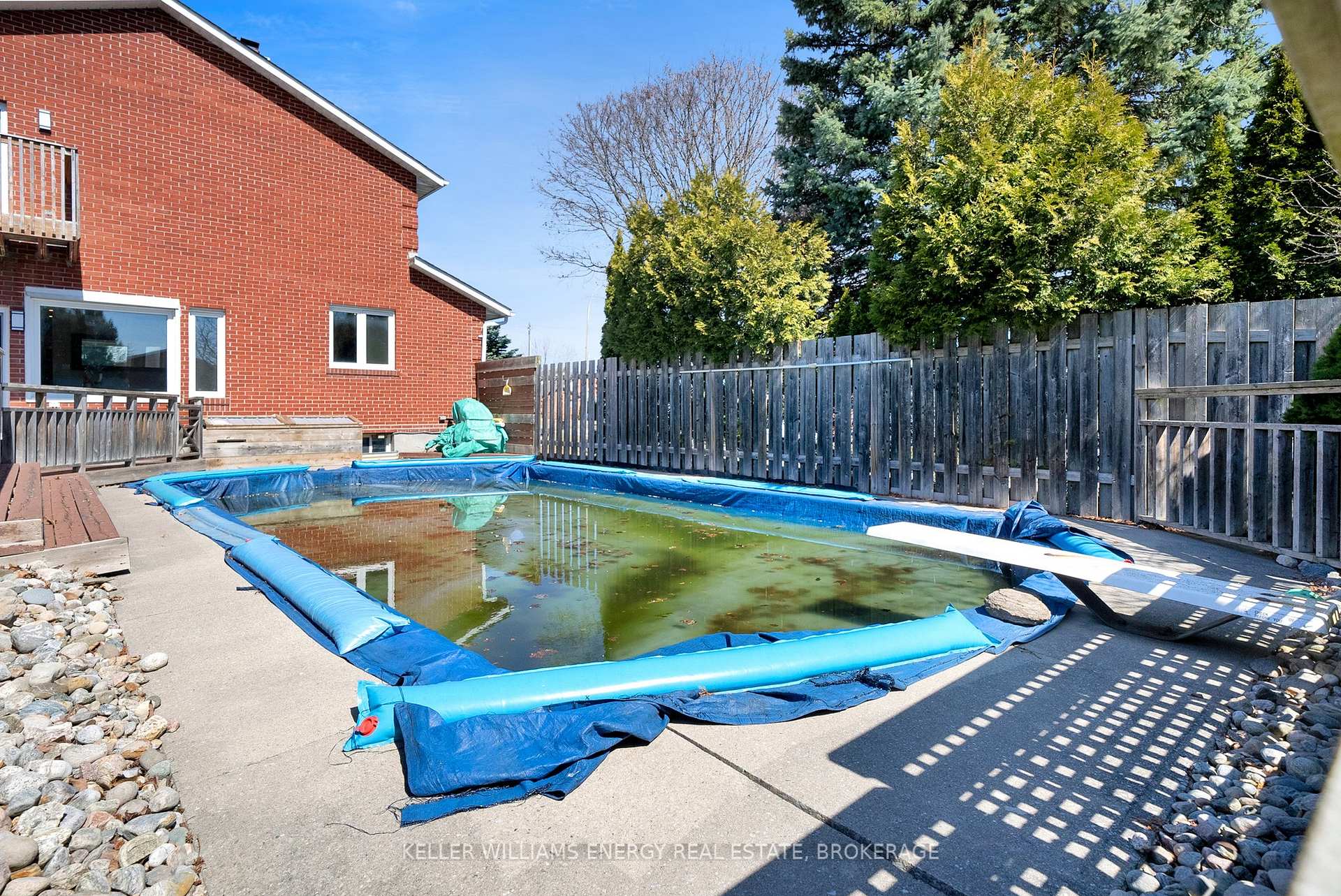Photo 43 of 410 Powell Road, Whitby, Blue Grass Meadows — HOMEH