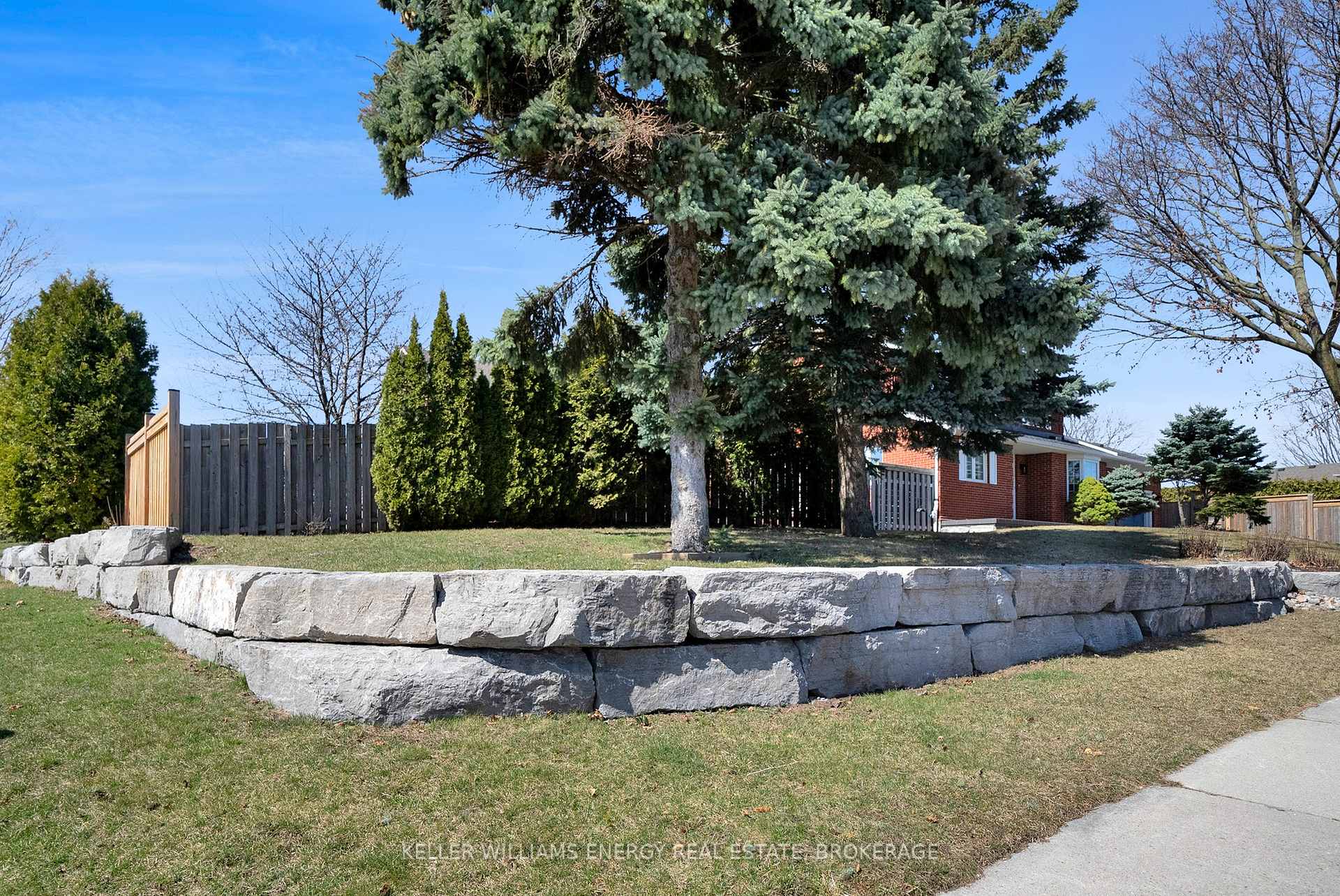 Photo 44 of 410 Powell Road, Whitby, Blue Grass Meadows — HOMEH