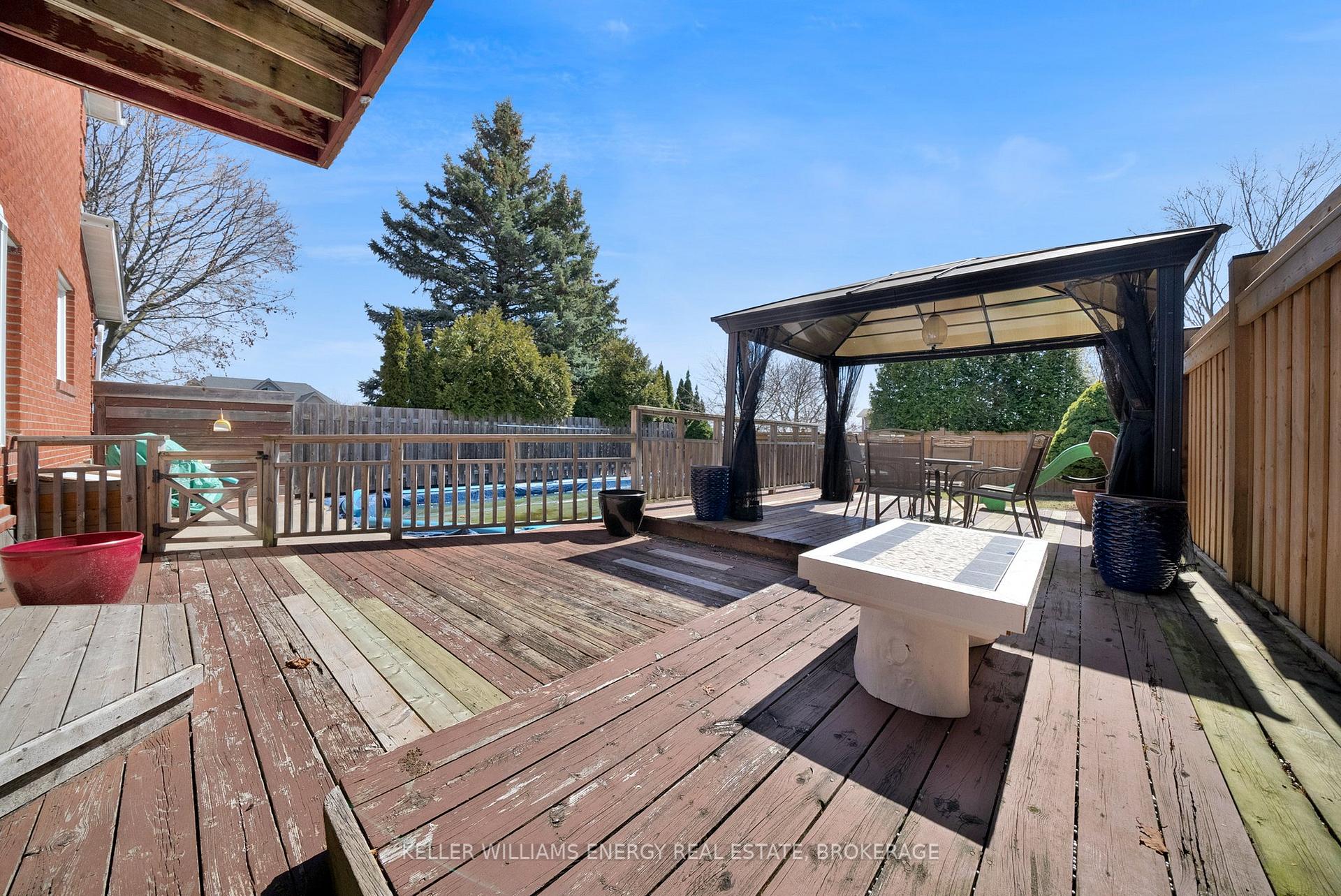 Photo 47 of 410 Powell Road, Whitby, Blue Grass Meadows — HOMEH