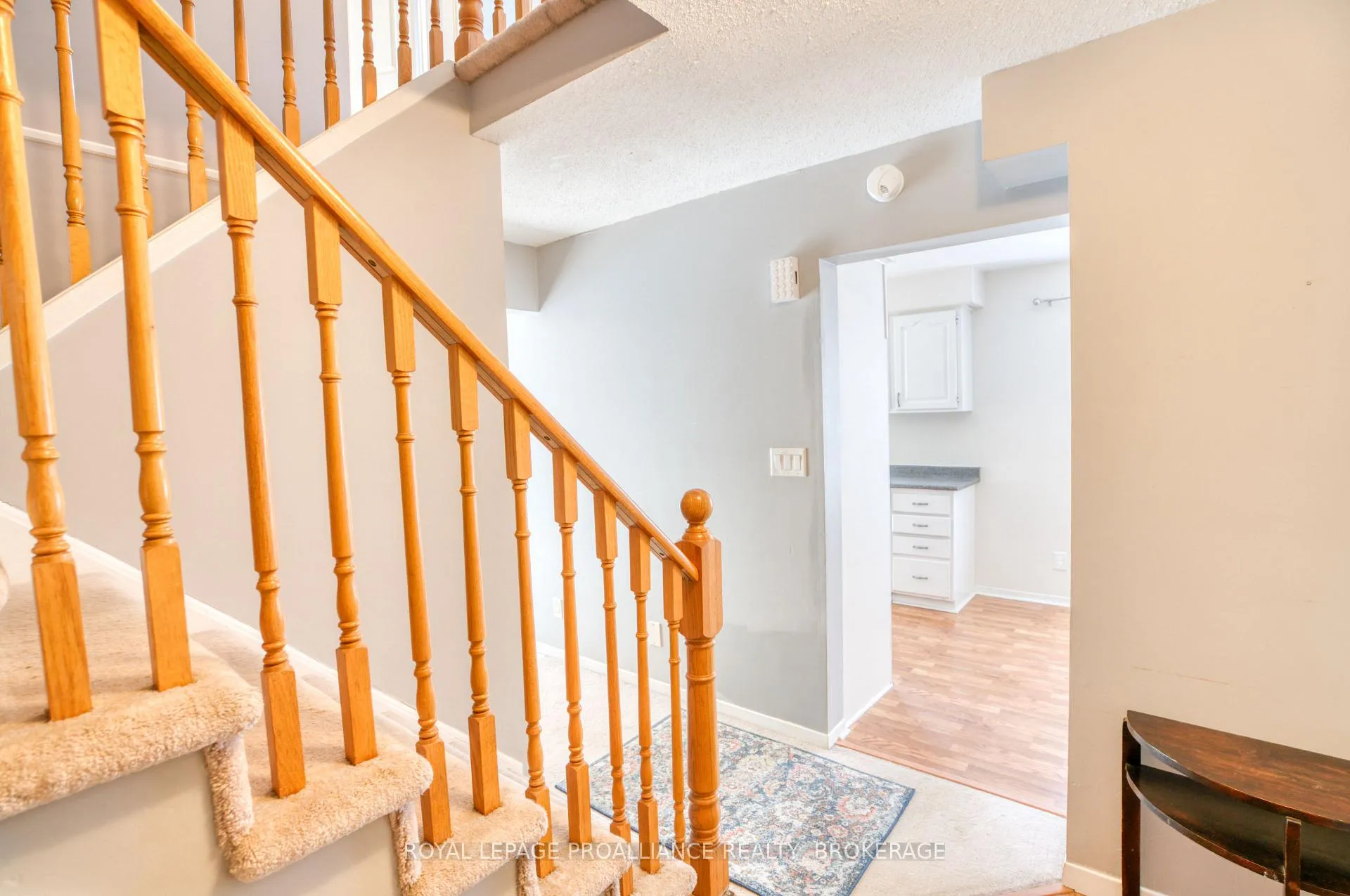 Photo 7 of 937 Killarney Crescent, Kingston, East Gardiners Rd — HOMEH