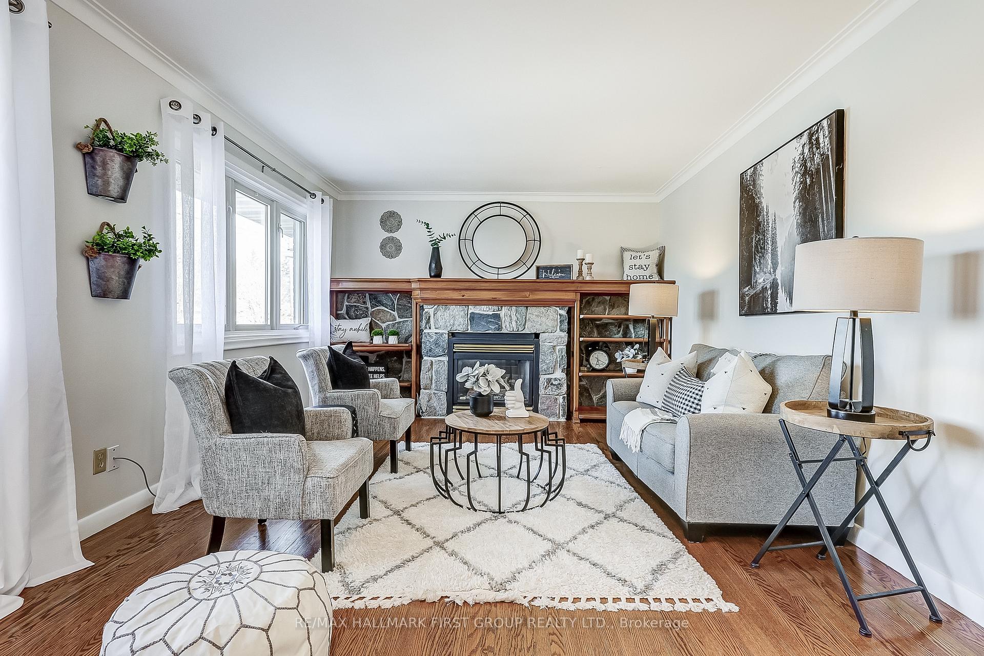 Photo 5 of 203 Hallett Avenue, Whitby, Lynde Creek — HOMEH