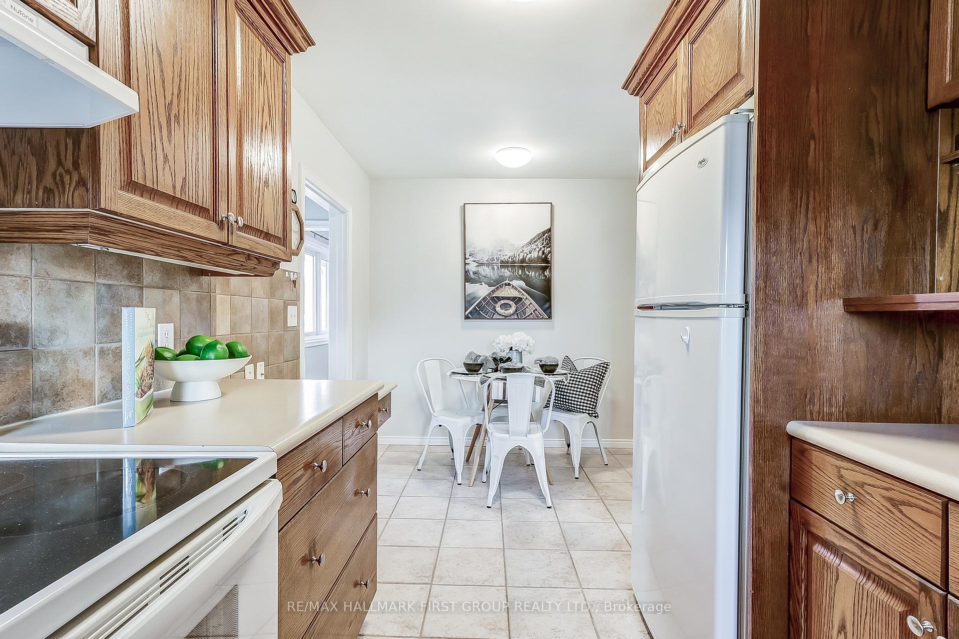 Photo 13 of 203 Hallett Avenue, Whitby, Lynde Creek — HOMEH