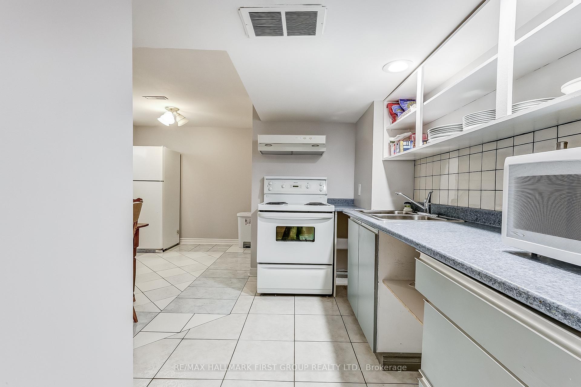 Photo 32 of 203 Hallett Avenue, Whitby, Lynde Creek — HOMEH