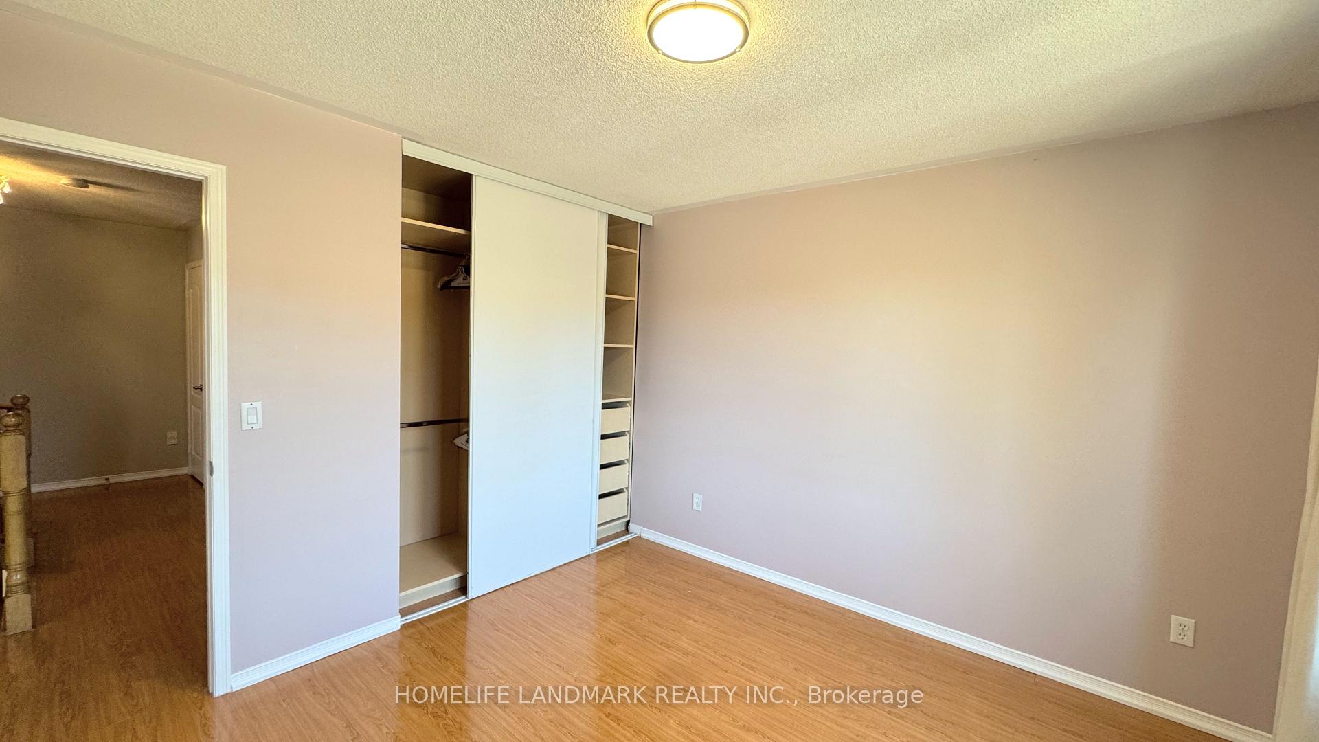 Photo 22 of 43 Millcliff Circle, Aurora, Aurora Grove — HOMEH