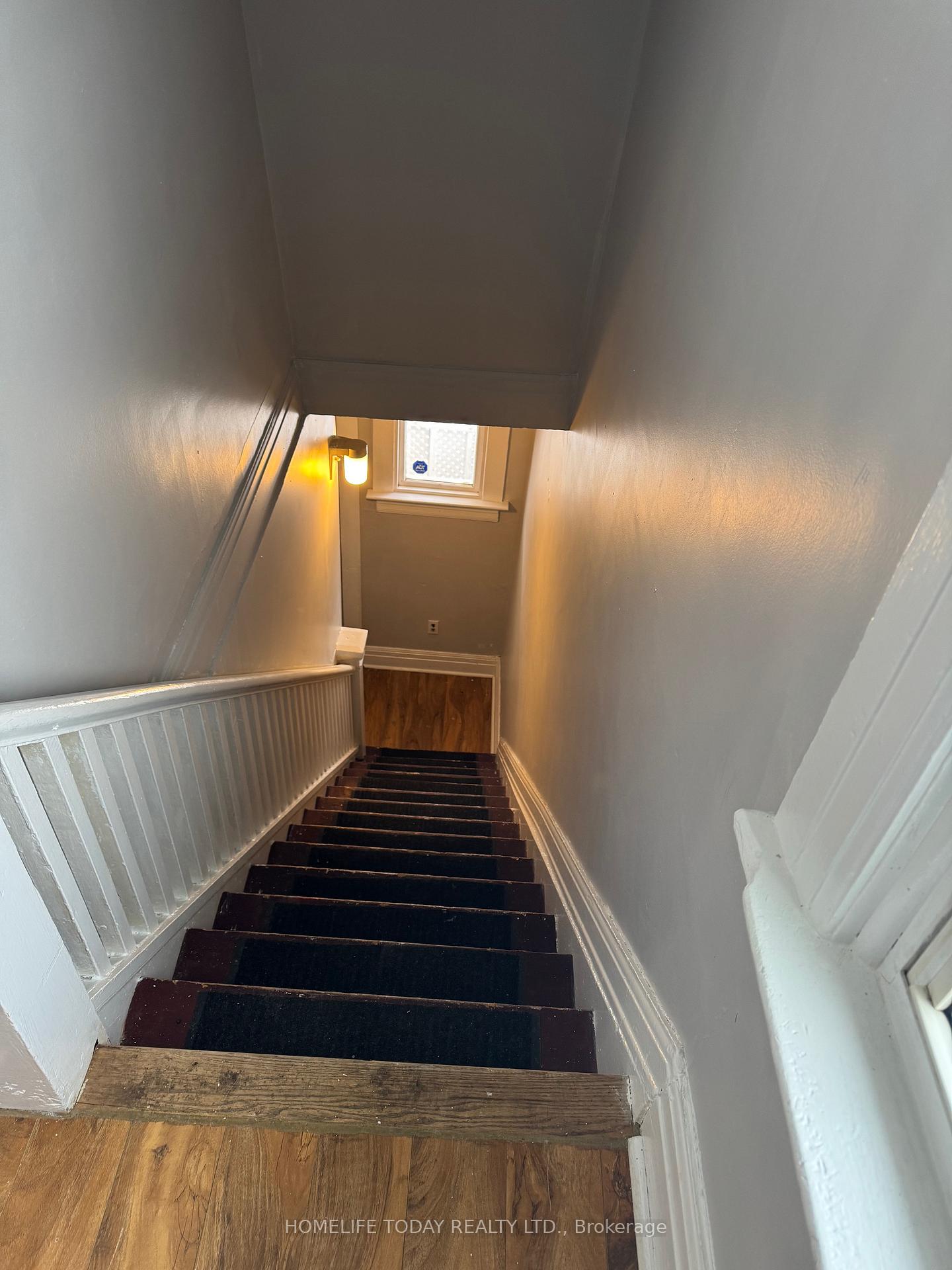 Photo 4 of Unit 2, 41 Quebec Street, Oshawa, Central — HOMEH