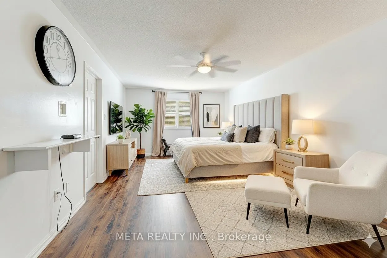 Photo 14 of 49 Red Pine Crescent, Wasaga Beach — HOMEH