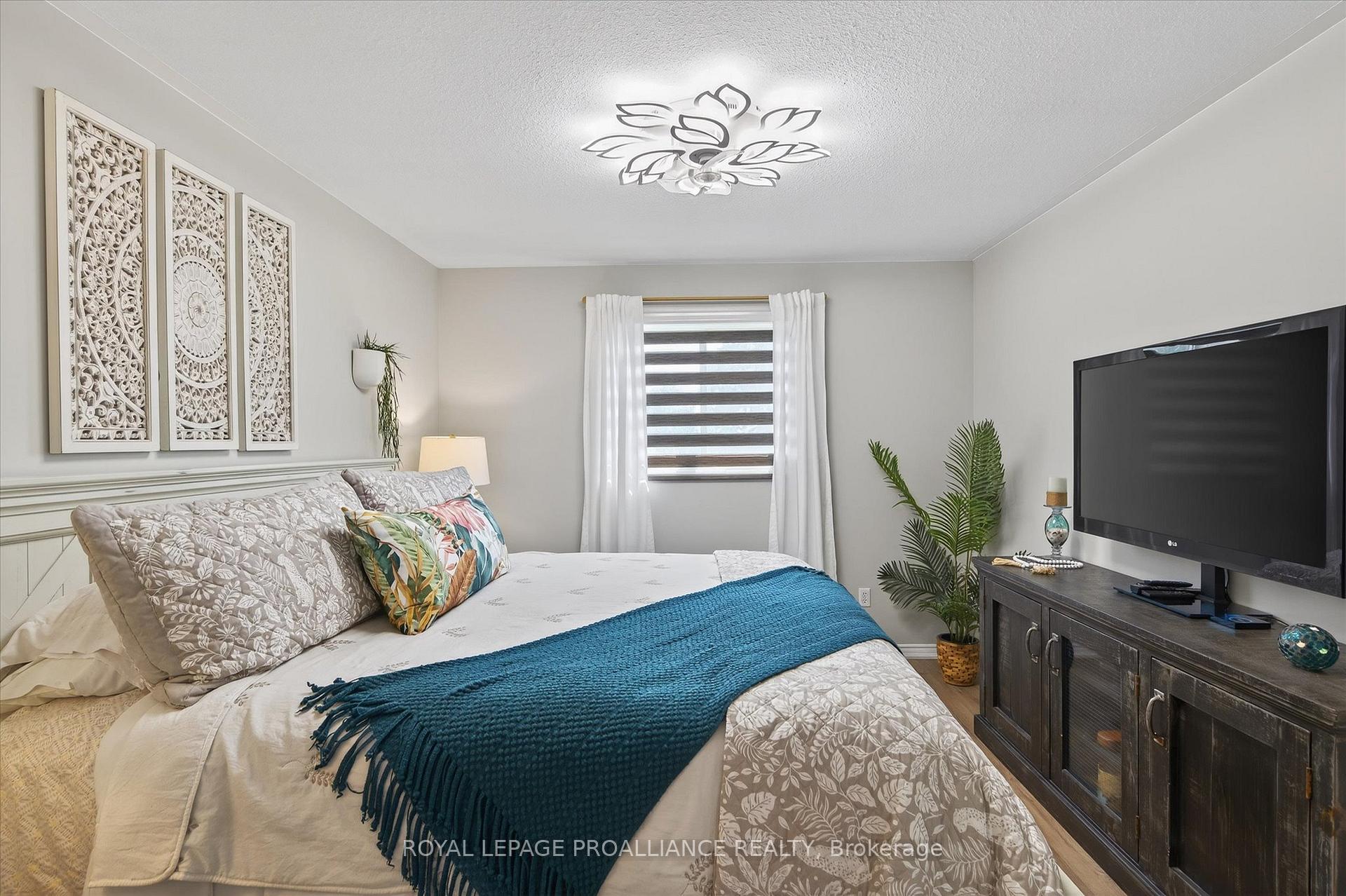 Photo 21 of 845 Stewart Drive, Peterborough, Ashburnham Ward 4 — HOMEH