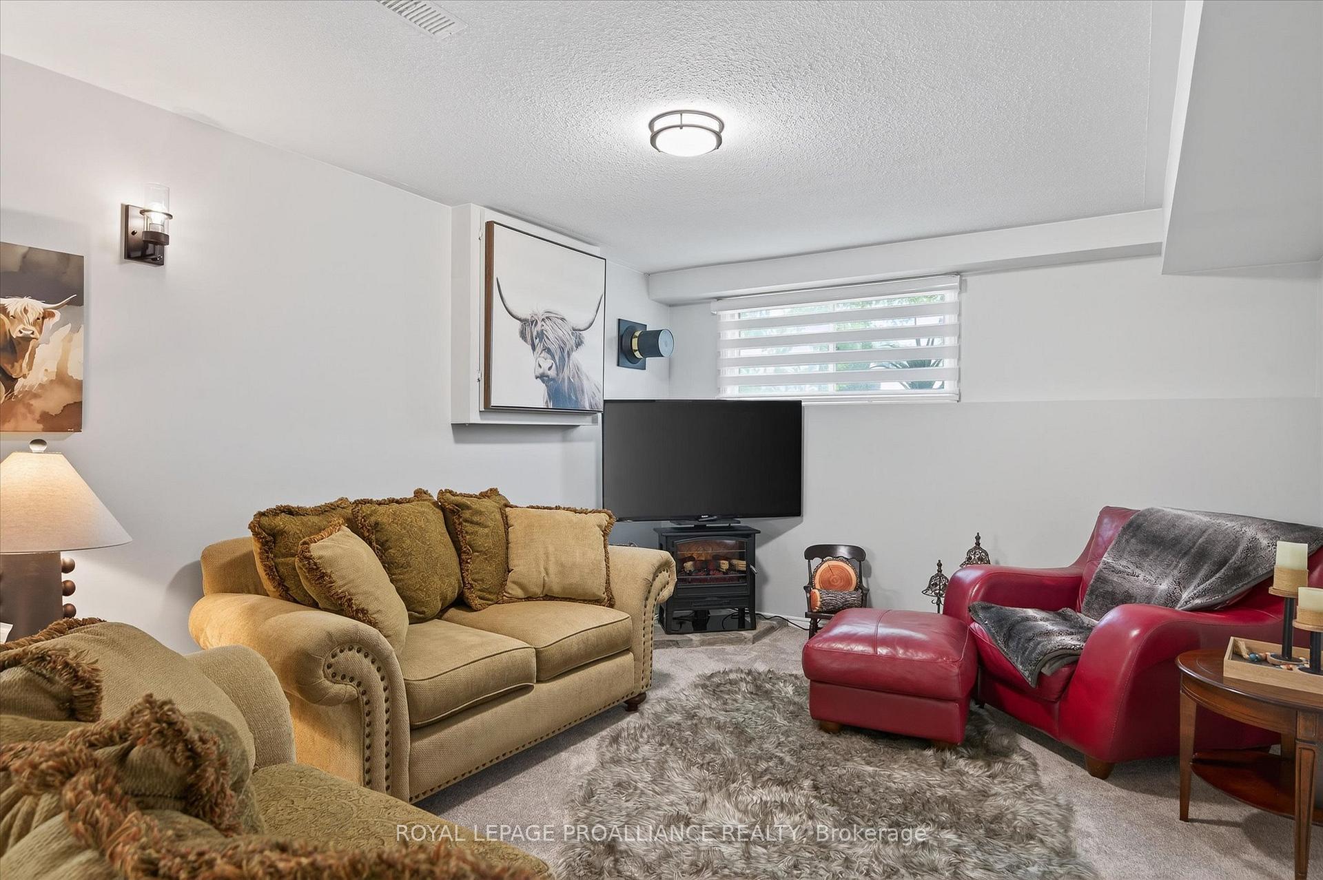 Photo 28 of 845 Stewart Drive, Peterborough, Ashburnham Ward 4 — HOMEH