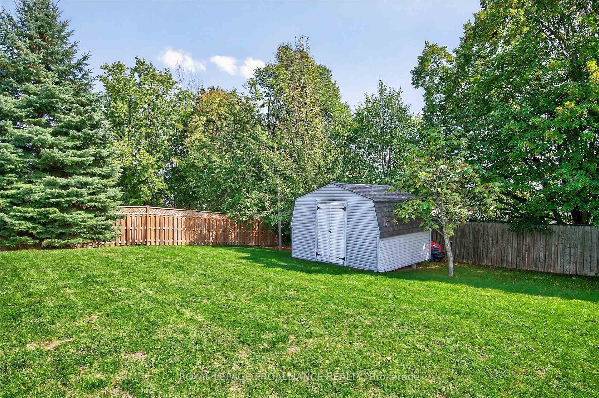 Photo 39 of 845 Stewart Drive, Peterborough, Ashburnham Ward 4 — HOMEH