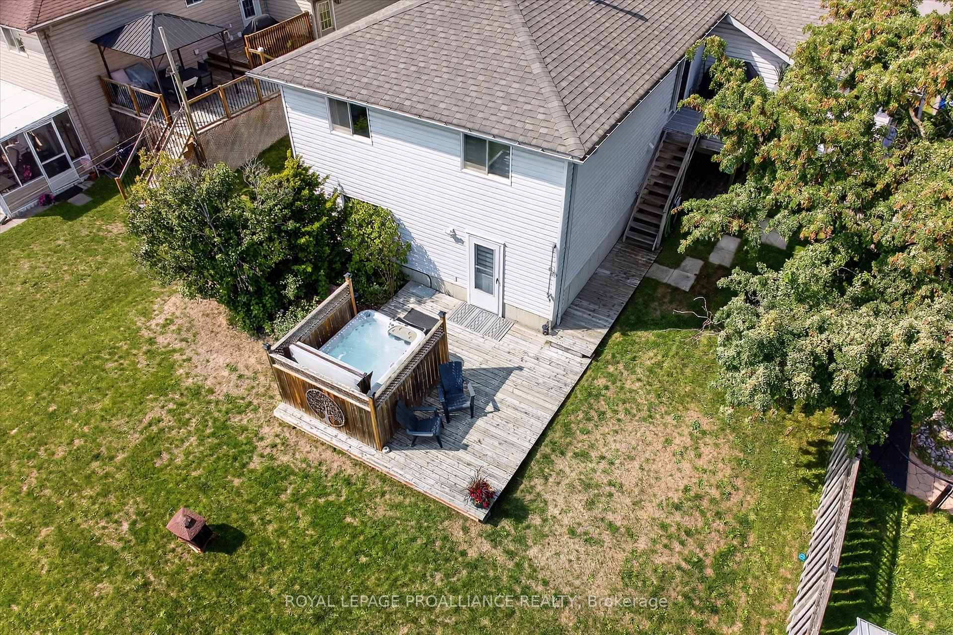 Photo 42 of 845 Stewart Drive, Peterborough, Ashburnham Ward 4 — HOMEH