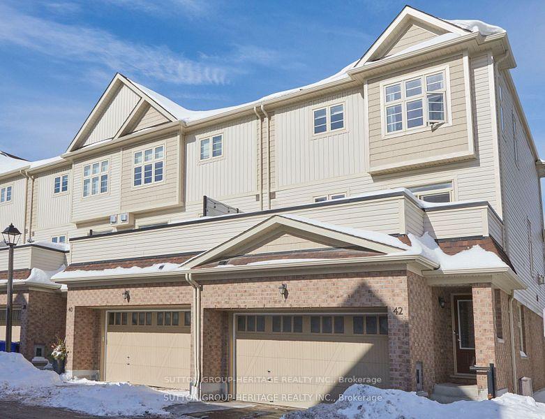 Photo 3 of 42 Westbury Way, Whitby, Brooklin — HOMEH