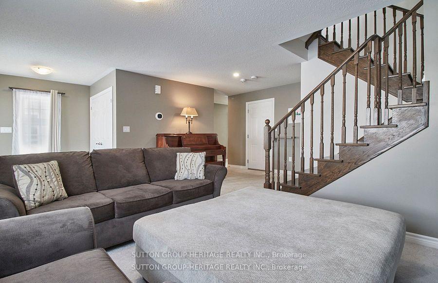 Photo 19 of 42 Westbury Way, Whitby, Brooklin — HOMEH