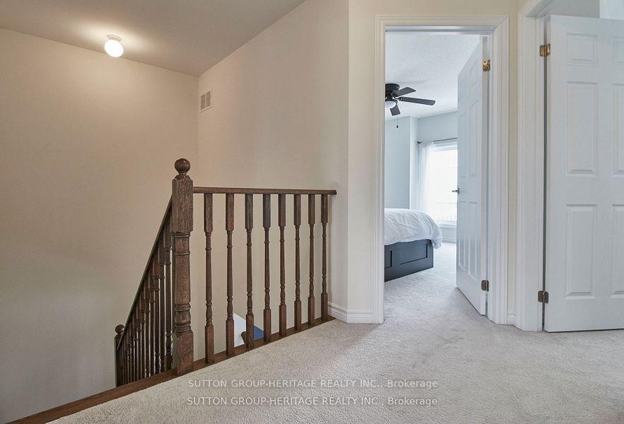 Photo 25 of 42 Westbury Way, Whitby, Brooklin — HOMEH