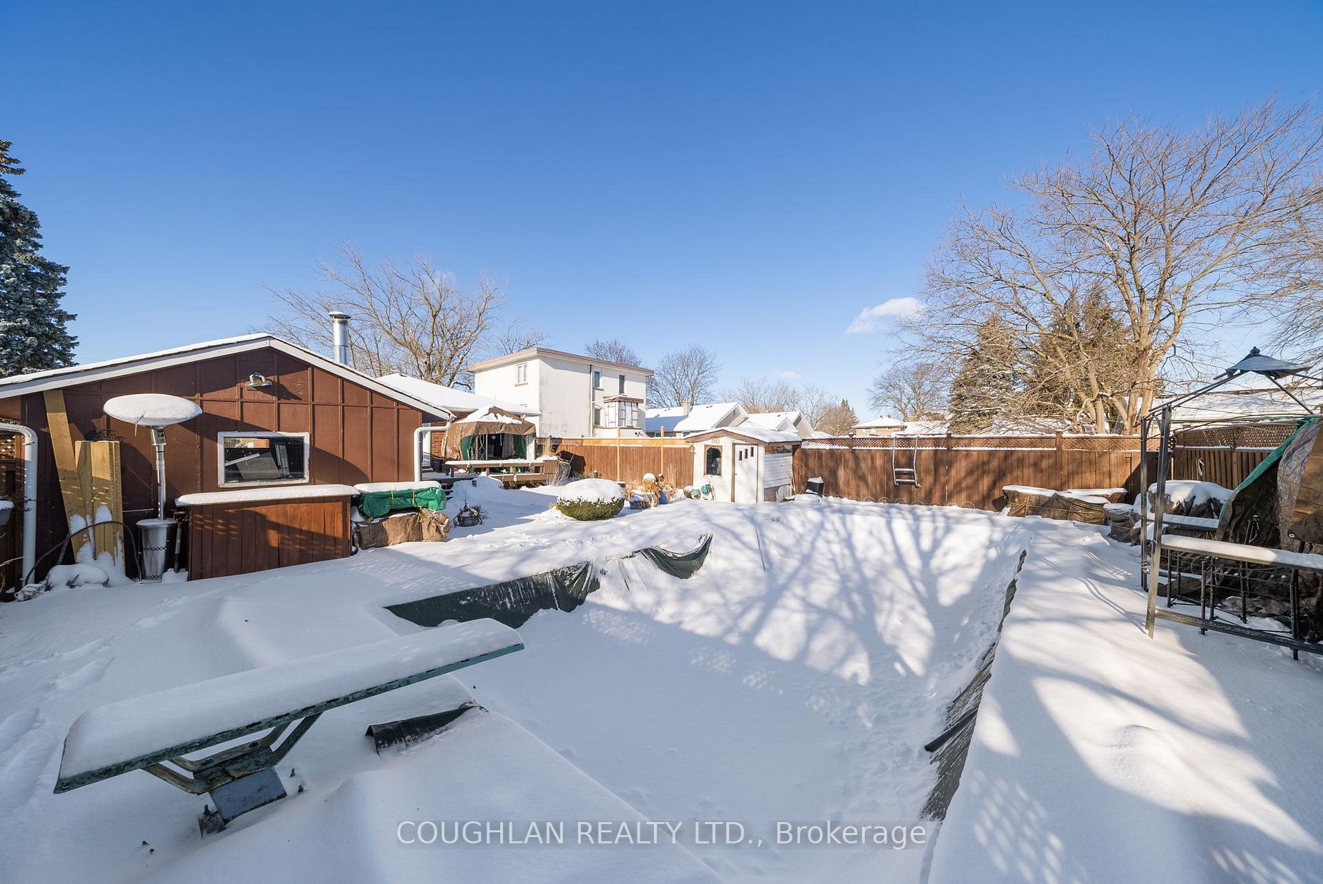 Photo 34 of 925 Byron Street N, Whitby, Williamsburg — HOMEH