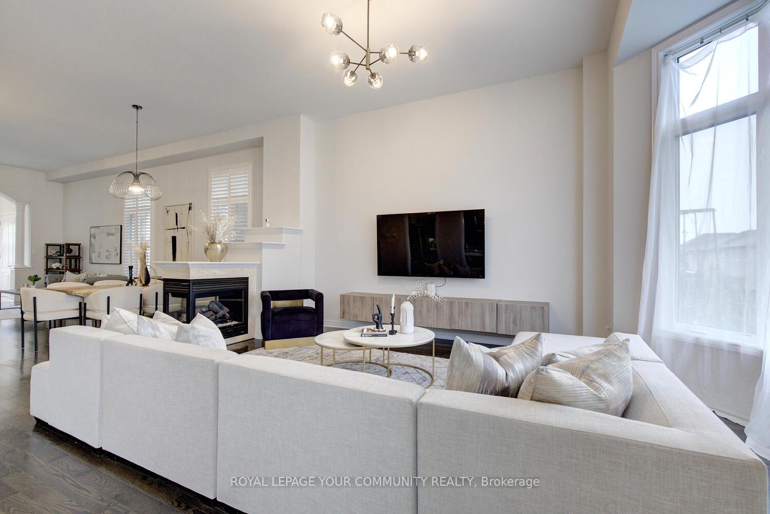 Photo 13 of 109 Oberfrick Avenue, Vaughan, Patterson — HOMEH