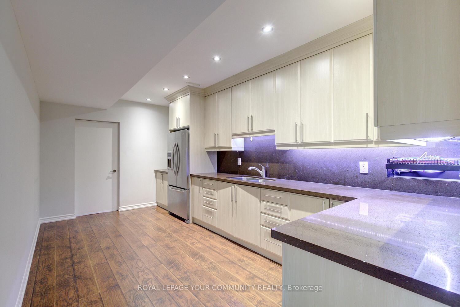 Photo 39 of 109 Oberfrick Avenue, Vaughan, Patterson — HOMEH