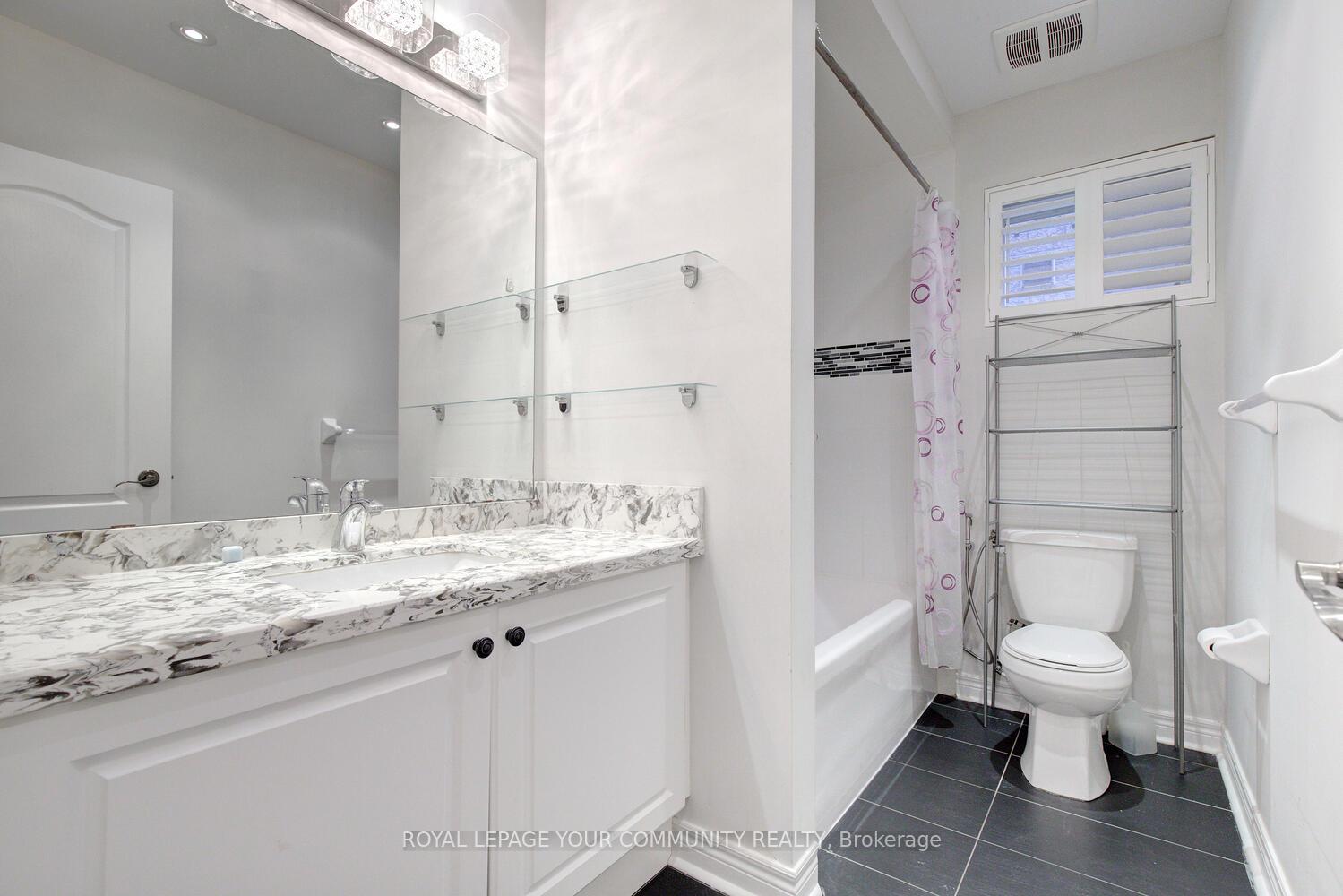 Photo 44 of 109 Oberfrick Avenue, Vaughan, Patterson — HOMEH