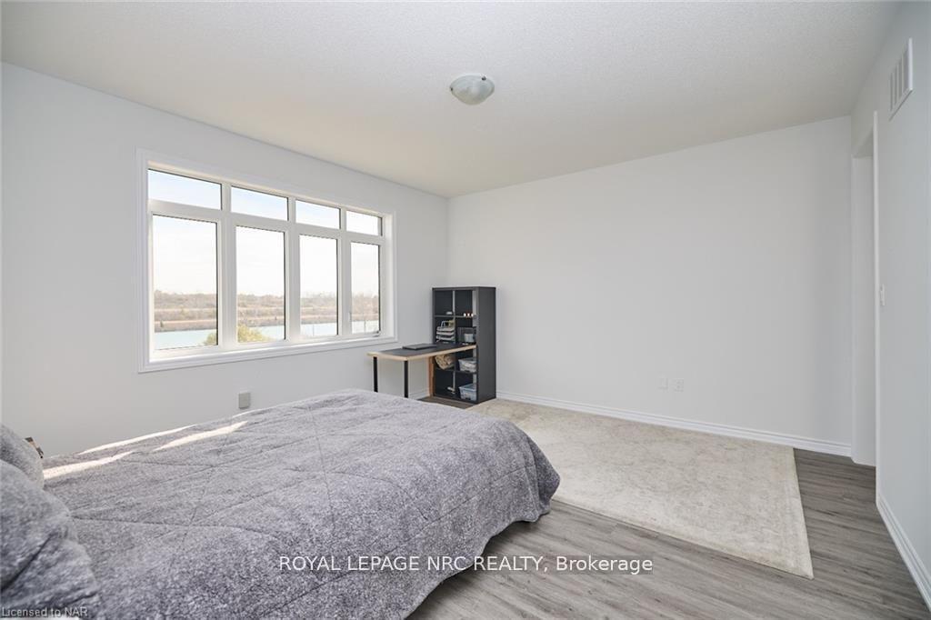 Photo 19 of 42 Shoreview Drive, Welland, Hwy 406/Welland — HOMEH
