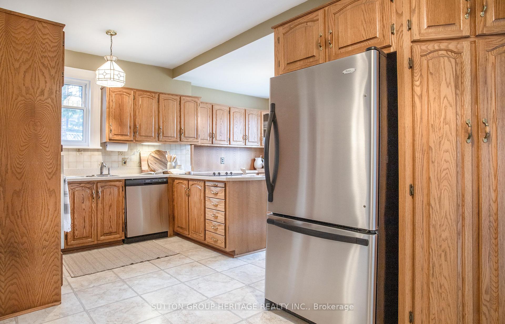 Photo 14 of 371 King Street E, Oshawa, Central — HOMEH