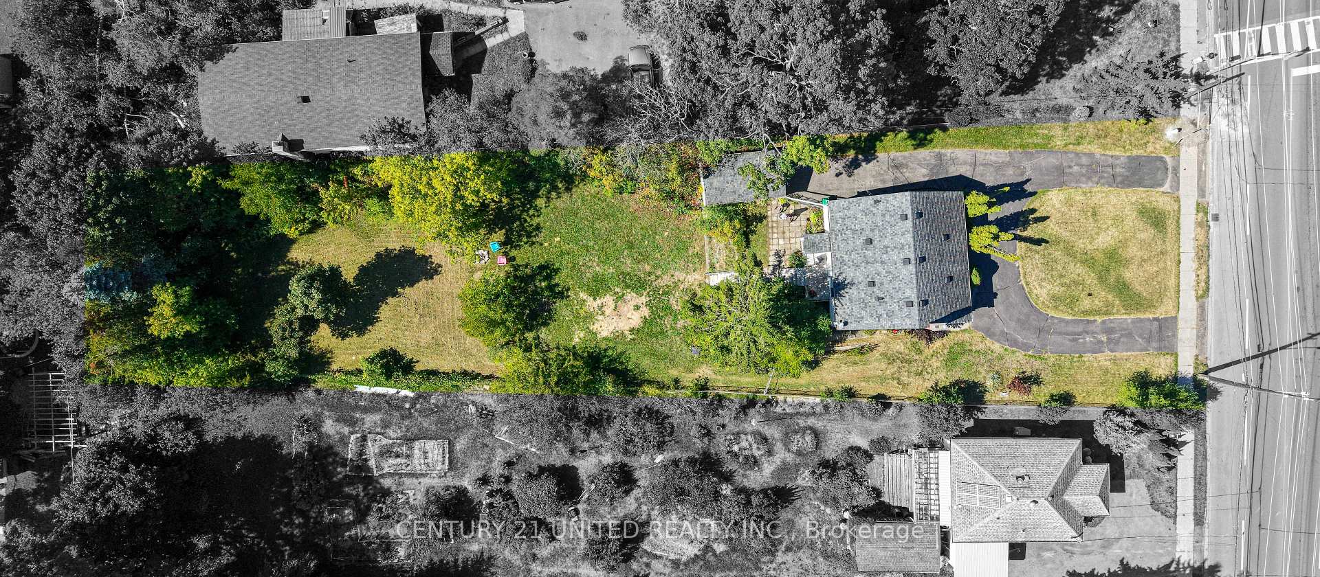 Photo 2 of 513 Parkhill Road W, Peterborough, Town Ward 3 — HOMEH