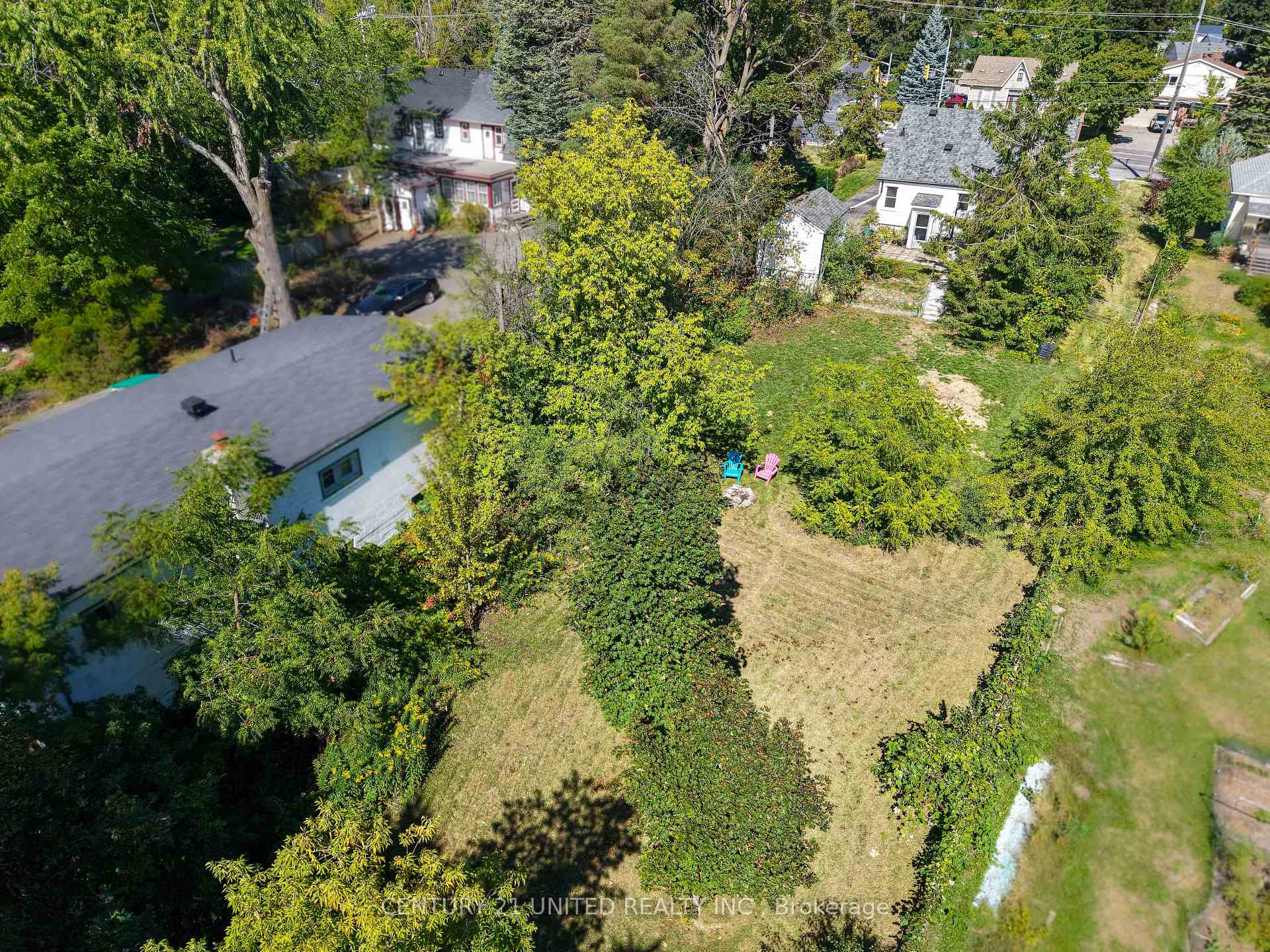 Photo 22 of 513 Parkhill Road W, Peterborough, Town Ward 3 — HOMEH