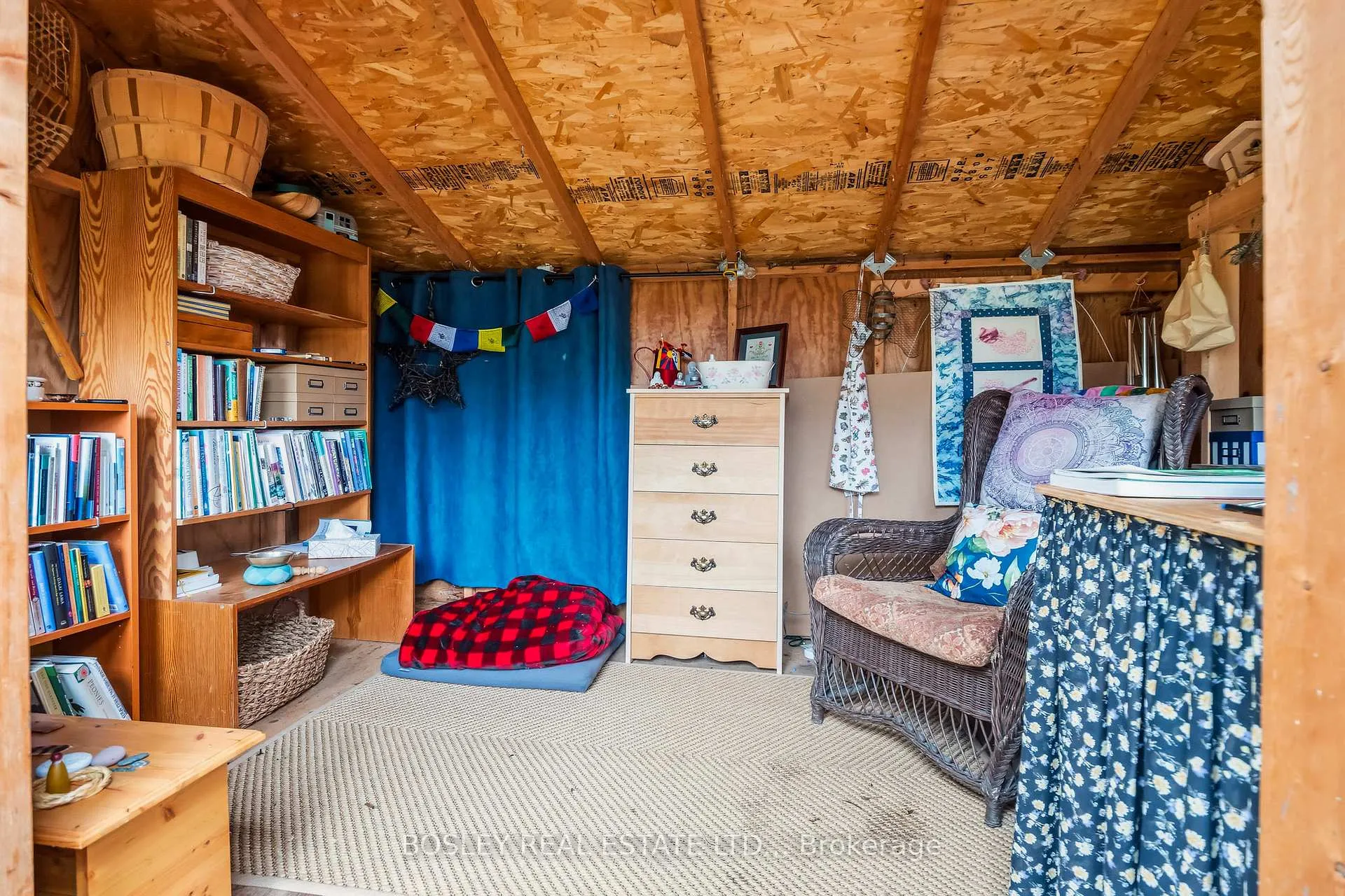 Photo 28 of 47 Albany Drive, St. Catharines, Lakeport — HOMEH