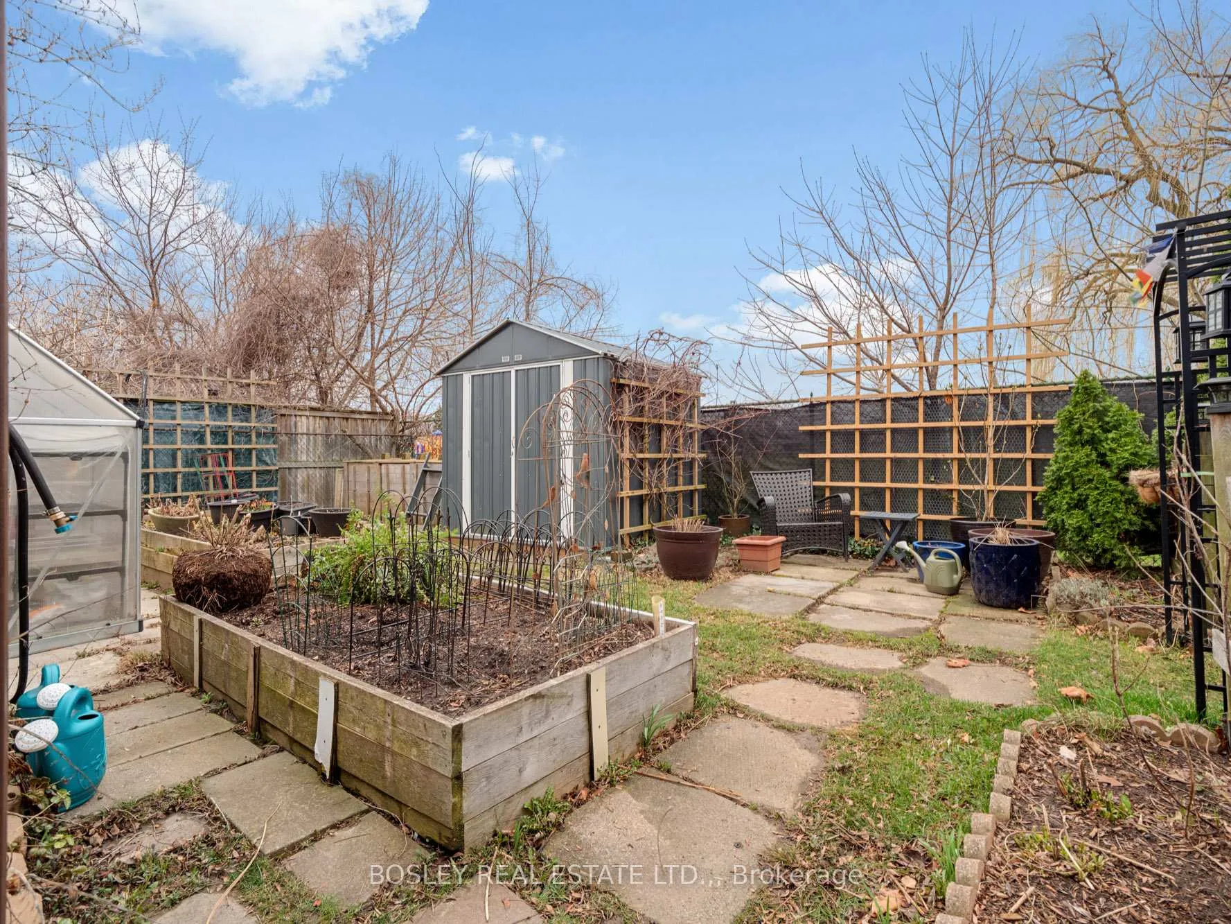 Photo 32 of 47 Albany Drive, St. Catharines, Lakeport — HOMEH