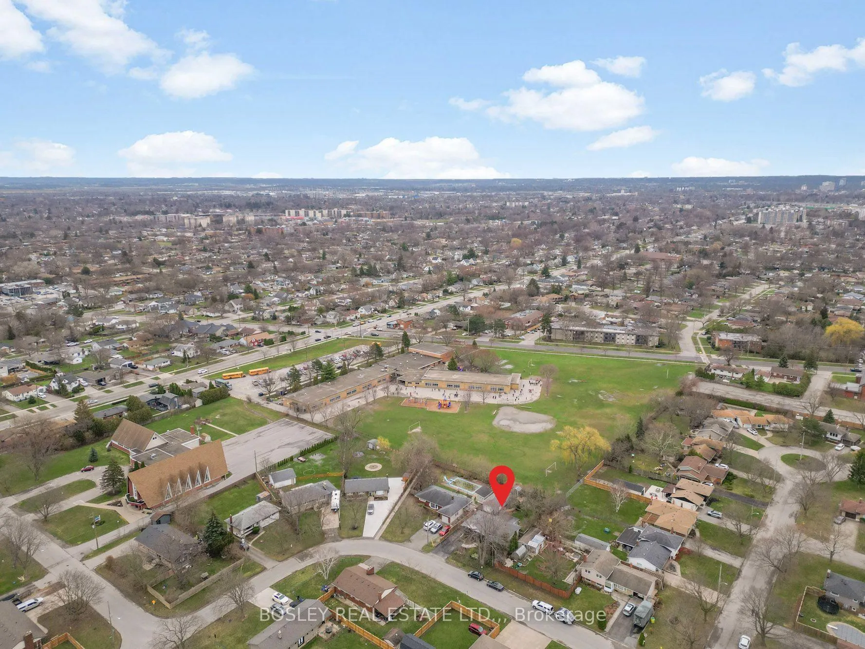 Photo 38 of 47 Albany Drive, St. Catharines, Lakeport — HOMEH