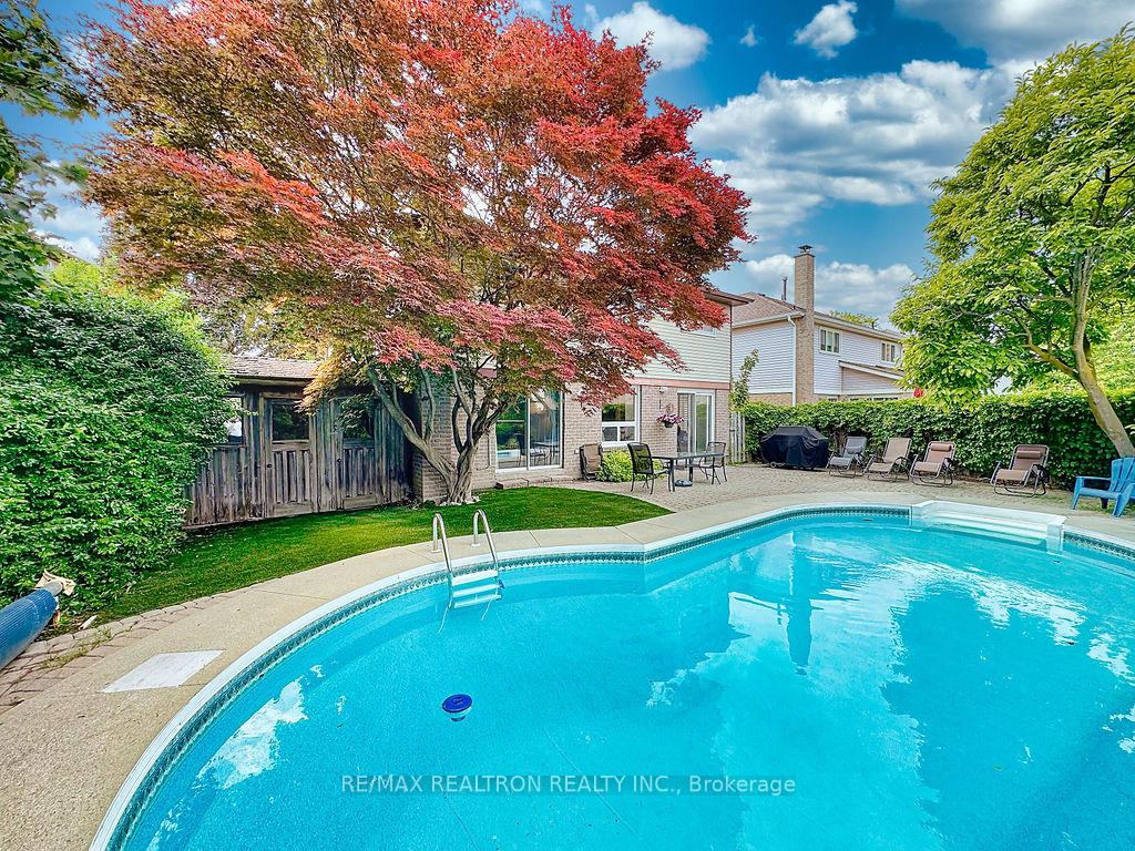 Photo 46 of 17 Colvin Crescent, Vaughan, Brownridge — HOMEH