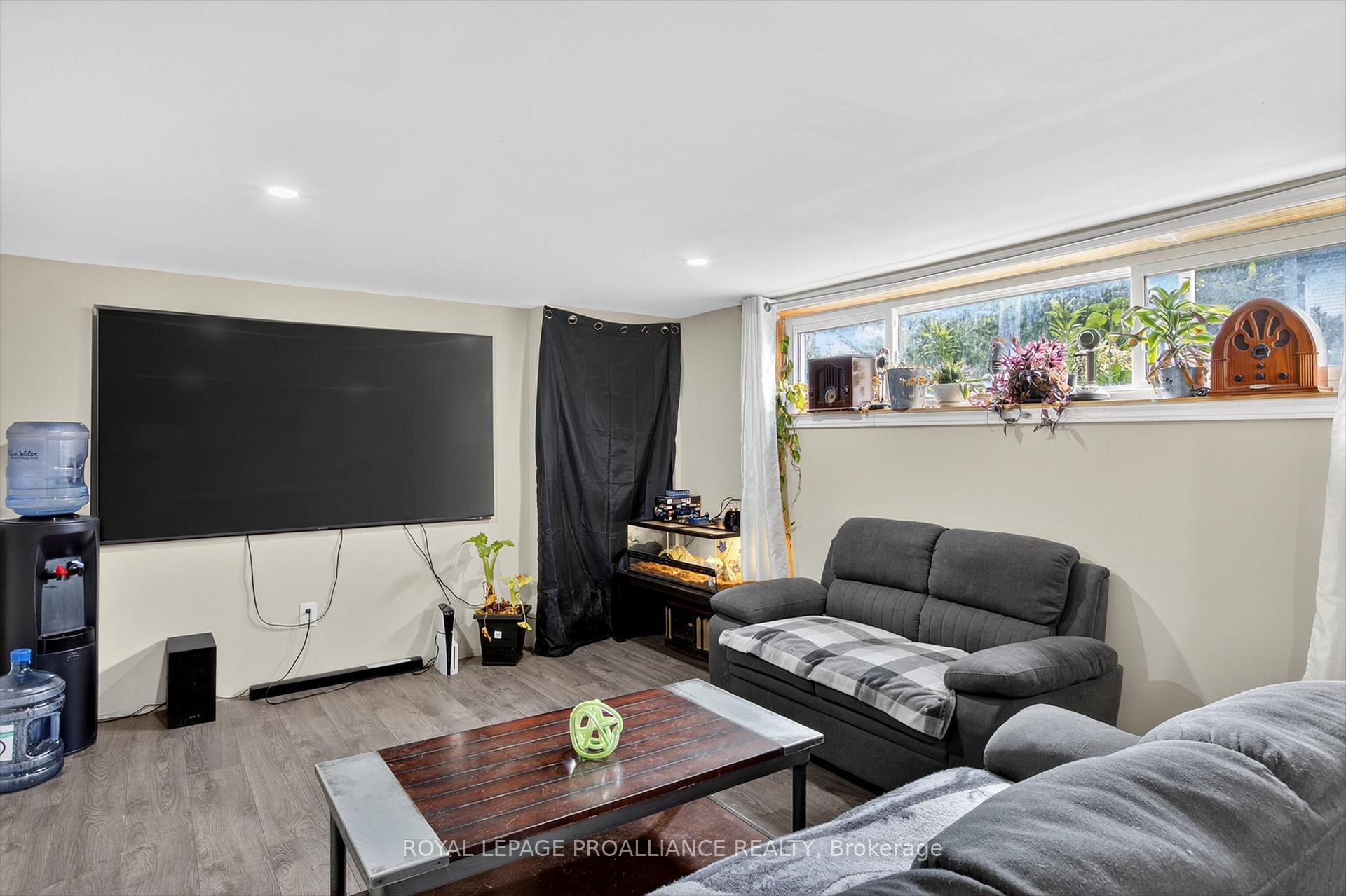 Photo 31 of 496 Cross Street, Peterborough, Town Ward 3 — HOMEH
