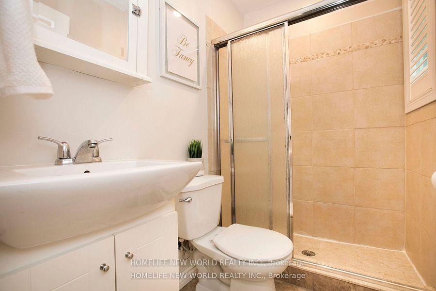 Photo 15 of 111 Palmerston Avenue, Whitby, Williamsburg — HOMEH