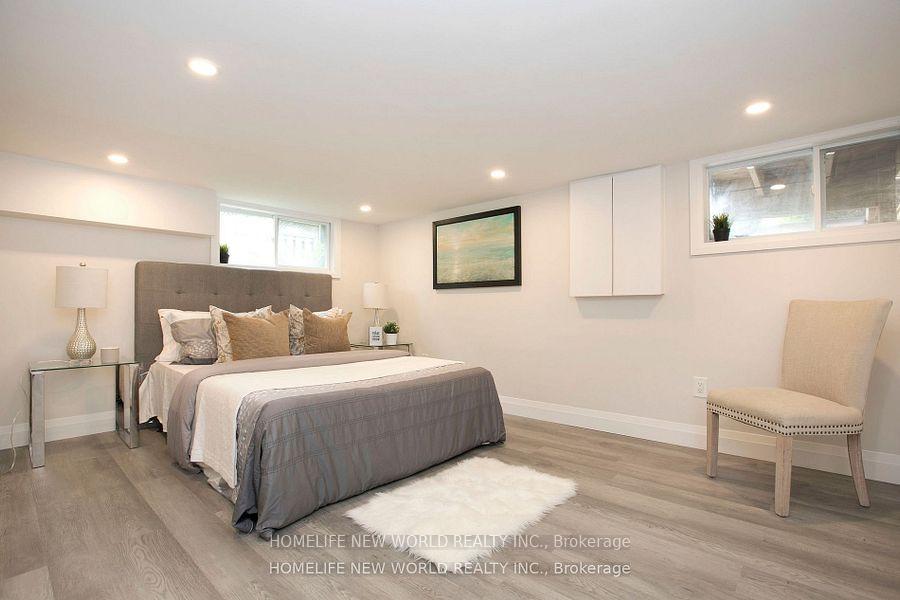Photo 16 of 111 Palmerston Avenue, Whitby, Williamsburg — HOMEH