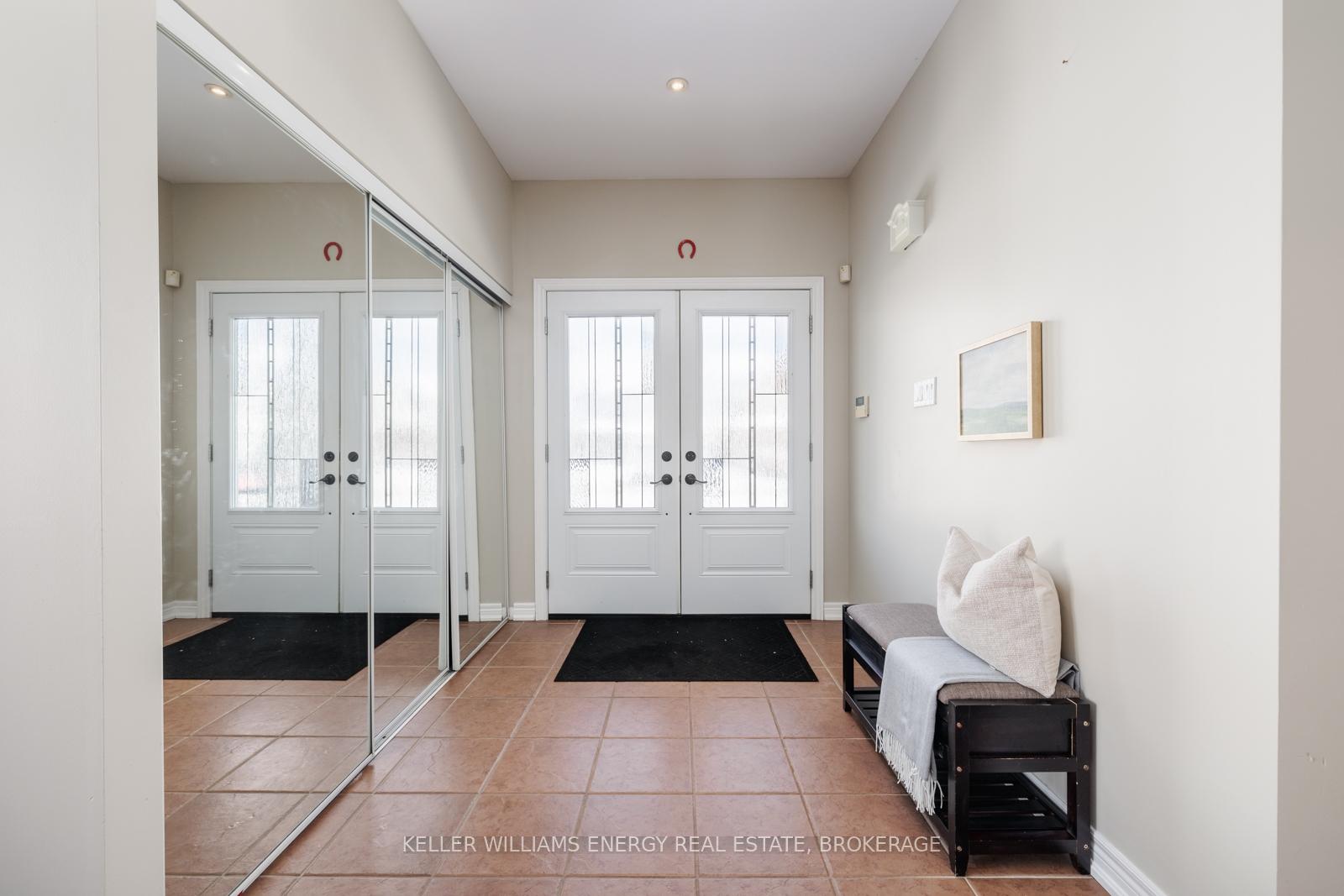 Photo 4 of 1091 Windrush Drive, Oshawa, Taunton — HOMEH