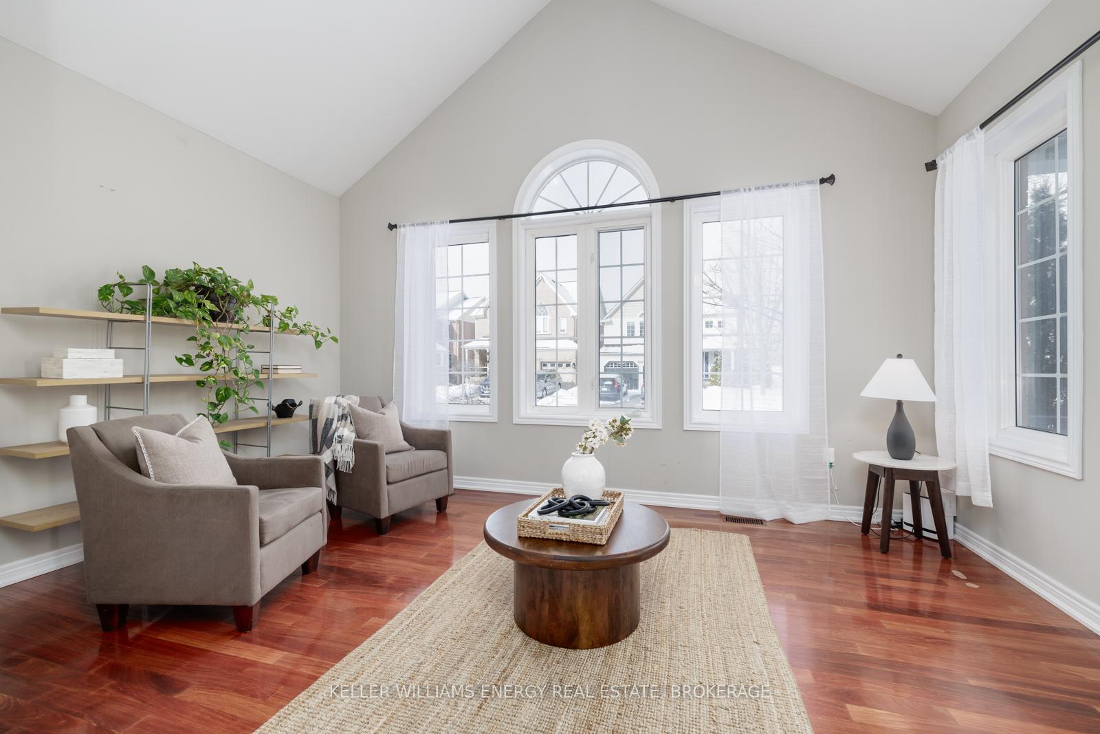 Photo 18 of 1091 Windrush Drive, Oshawa, Taunton — HOMEH