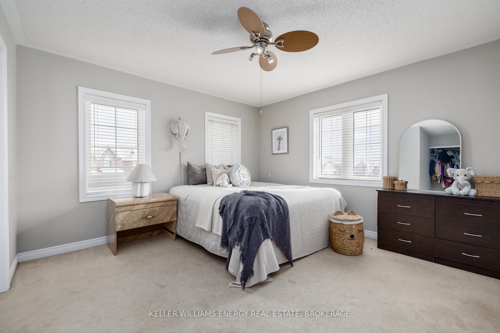 Photo 25 of 1091 Windrush Drive, Oshawa, Taunton — HOMEH