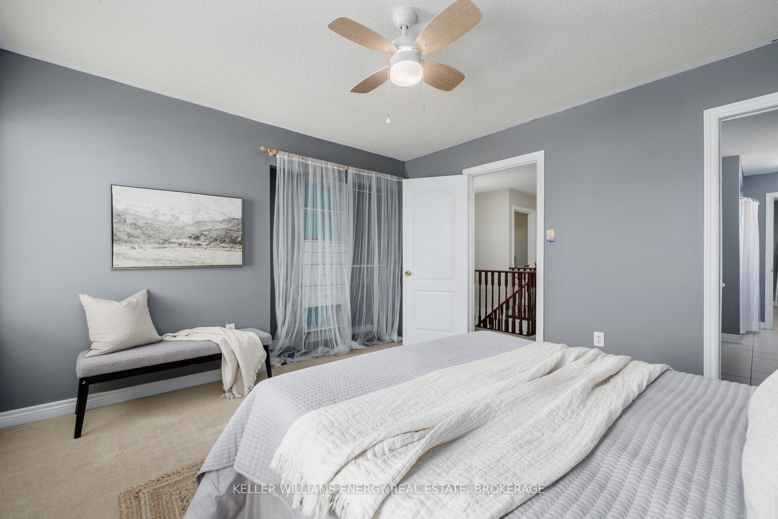 Photo 29 of 1091 Windrush Drive, Oshawa, Taunton — HOMEH