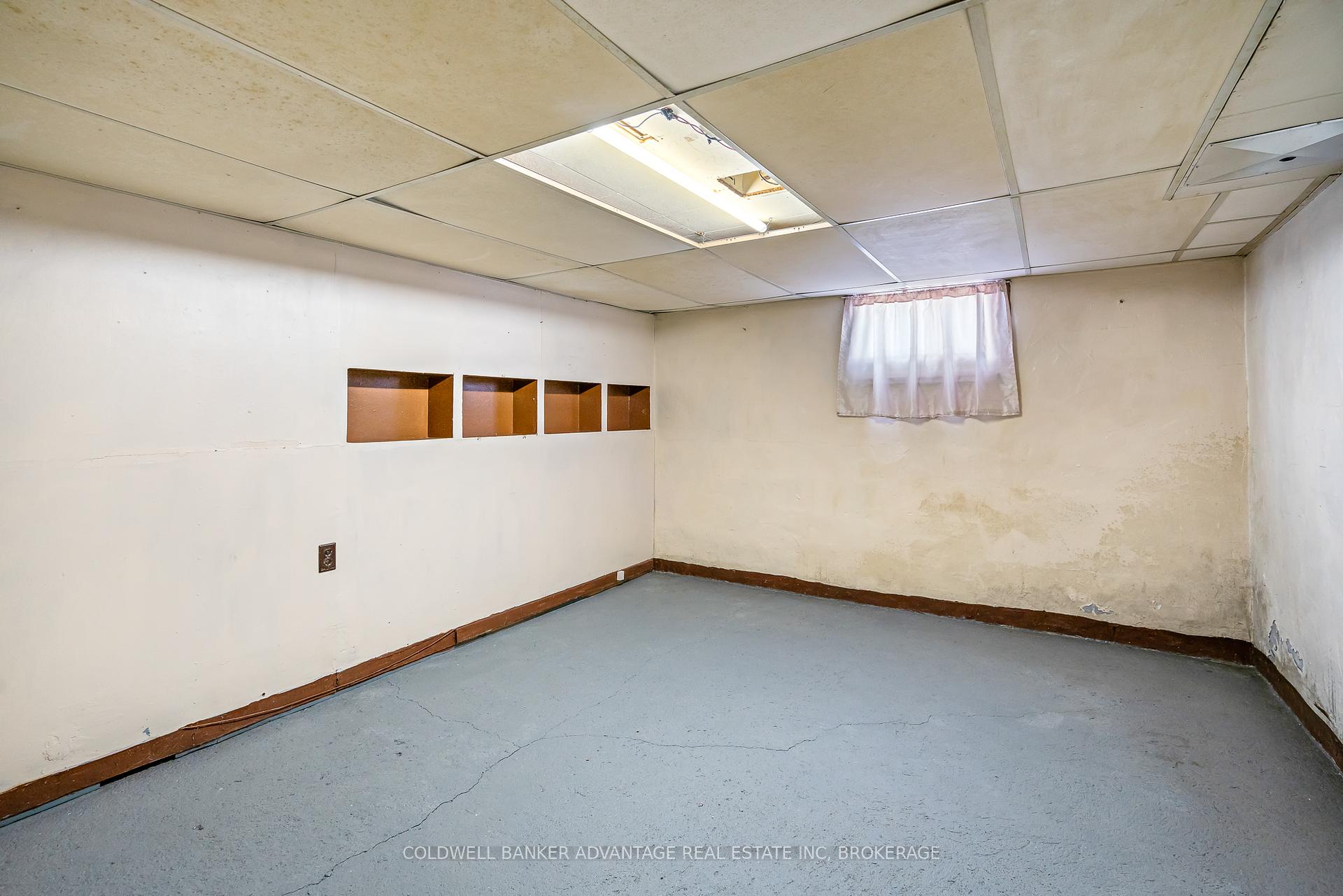 Photo 23 of 1040 Ontario Road, Welland, Lincoln/Crowland — HOMEH