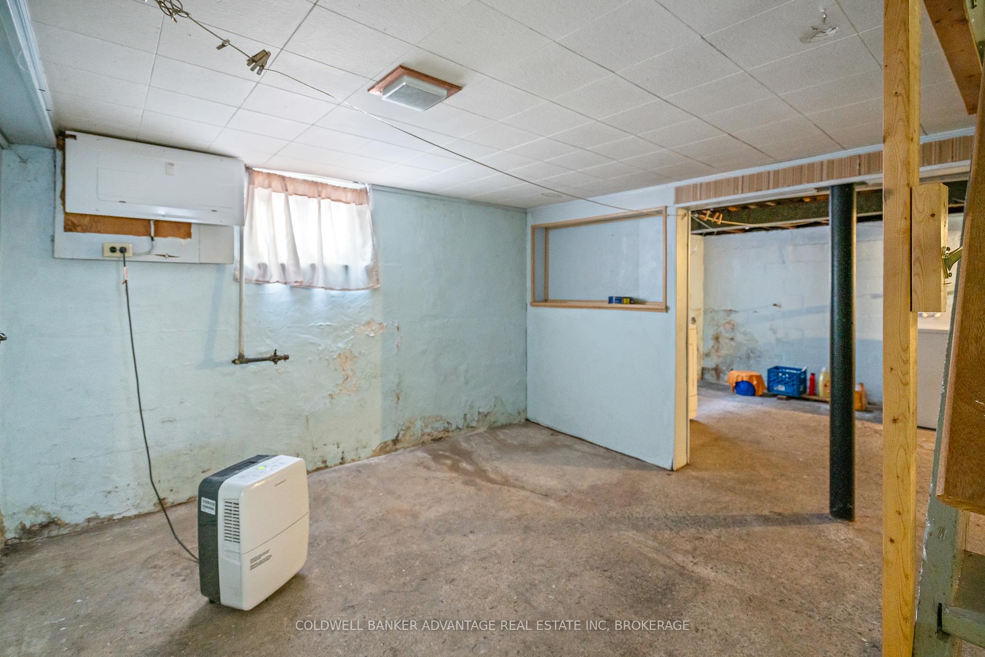 Photo 24 of 1040 Ontario Road, Welland, Lincoln/Crowland — HOMEH