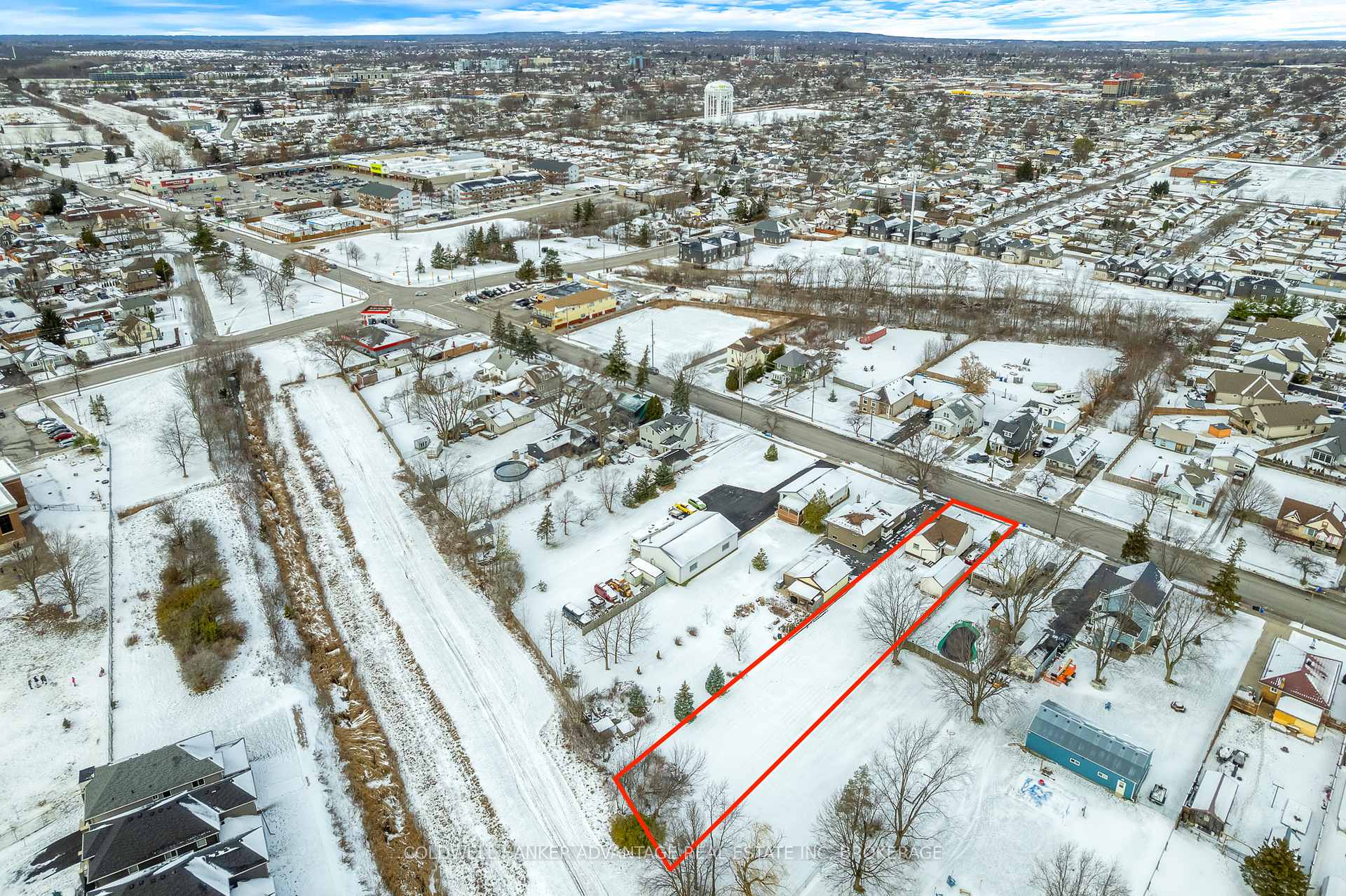 Photo 37 of 1040 Ontario Road, Welland, Lincoln/Crowland — HOMEH