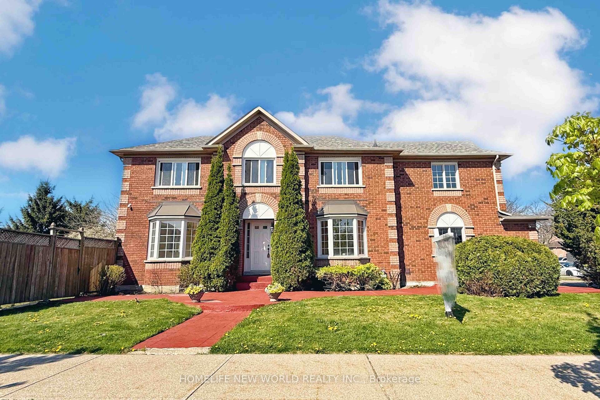 Front of 1 Sylwood Crescent