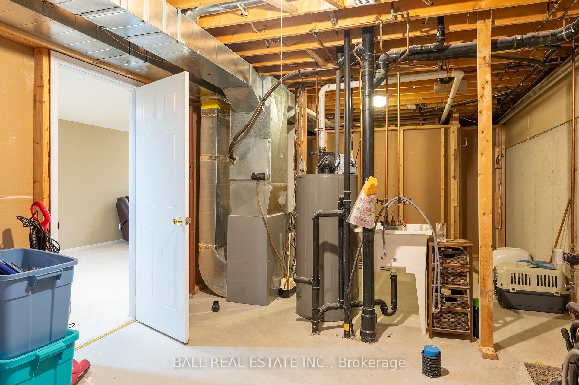 Photo 37 of 3014 Westridge Boulevard, Peterborough, Monaghan Ward 2 — HOMEH
