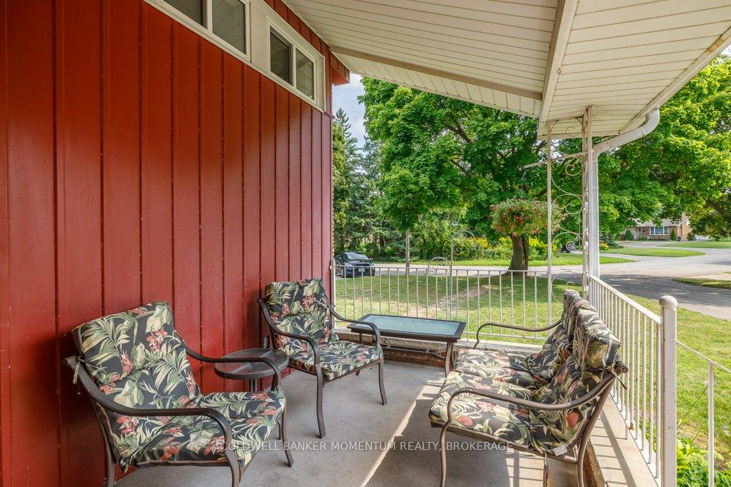 Photo 4 of 5 Claremount Circle, Welland, Prince Charles — HOMEH