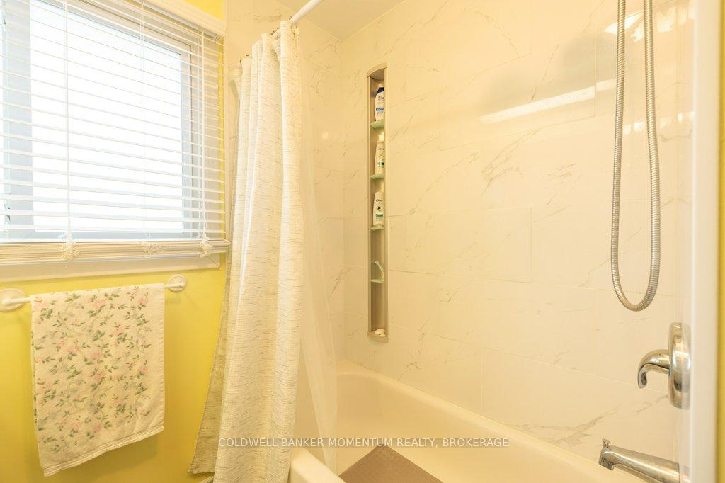 Photo 18 of 5 Claremount Circle, Welland, Prince Charles — HOMEH