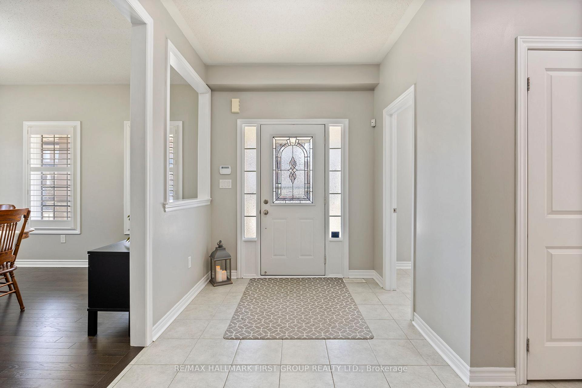 Photo 9 of 480 Halo Street, Oshawa, Windfields — HOMEH