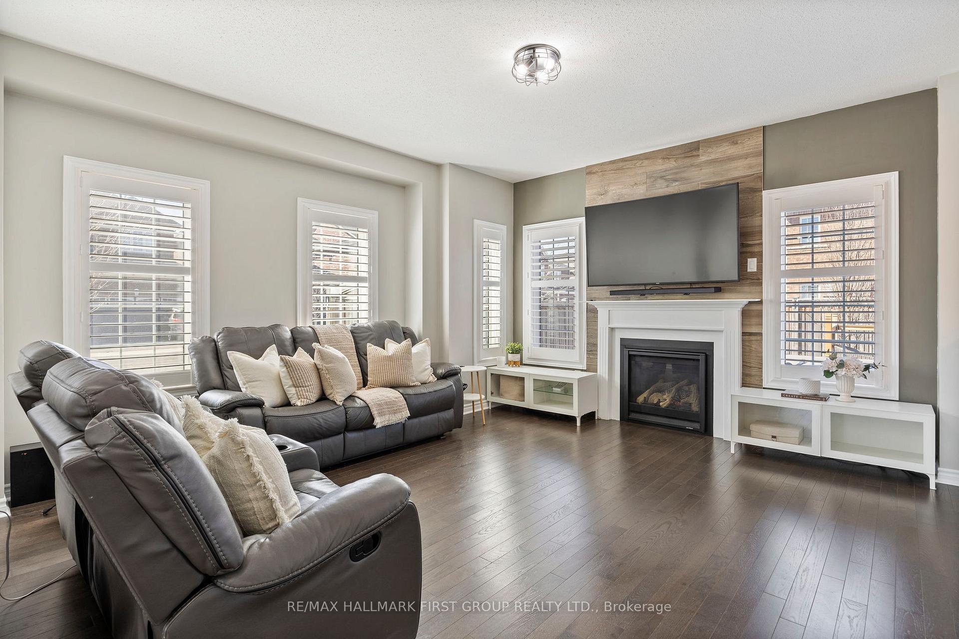Photo 15 of 480 Halo Street, Oshawa, Windfields — HOMEH