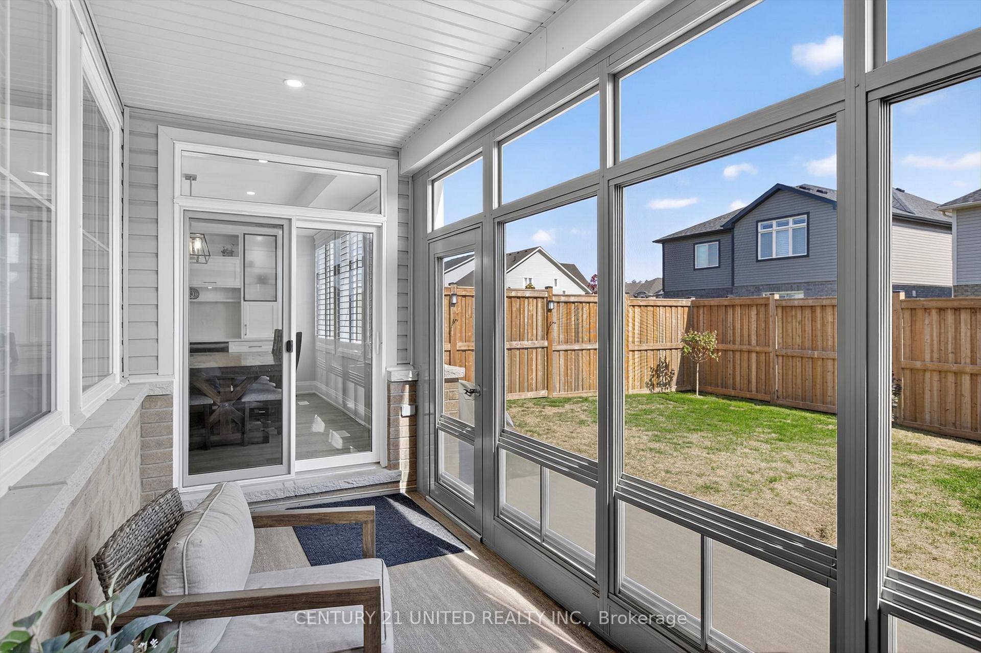 Photo 21 of 58 York Drive, Peterborough, Monaghan Ward 2 — HOMEH