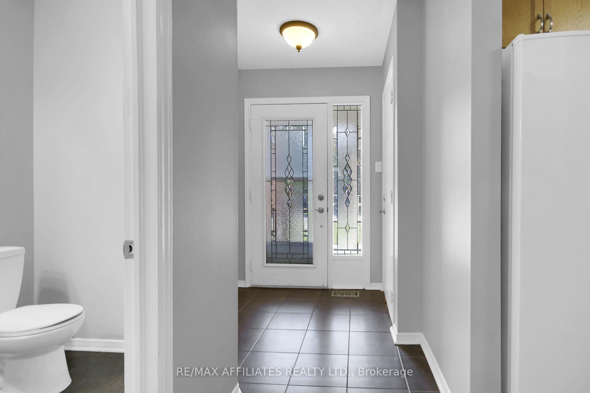 Photo 8 of 74 Markland Crescent, Ottawa, Barrhaven East — HOMEH