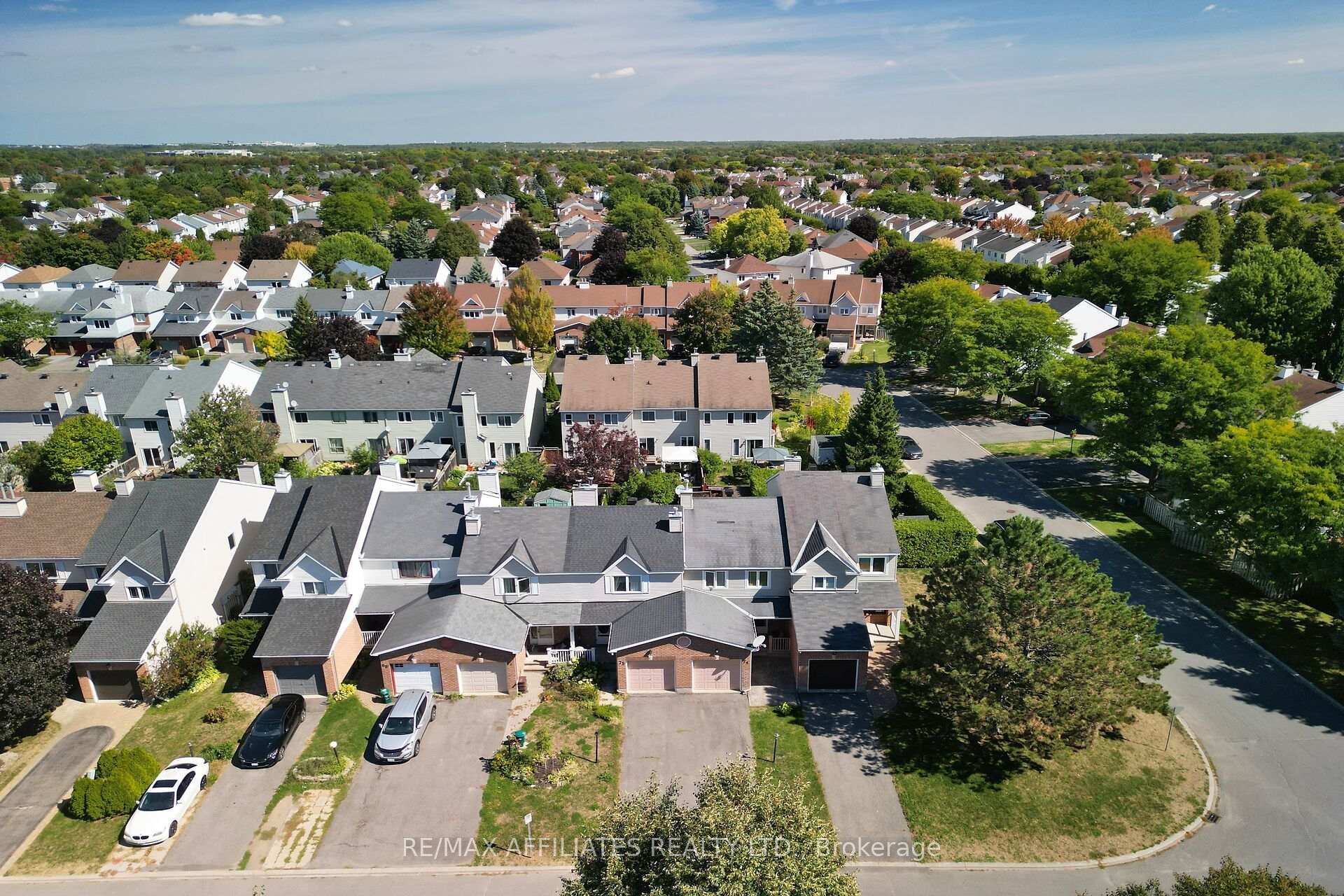 Photo 41 of 74 Markland Crescent, Ottawa, Barrhaven East — HOMEH