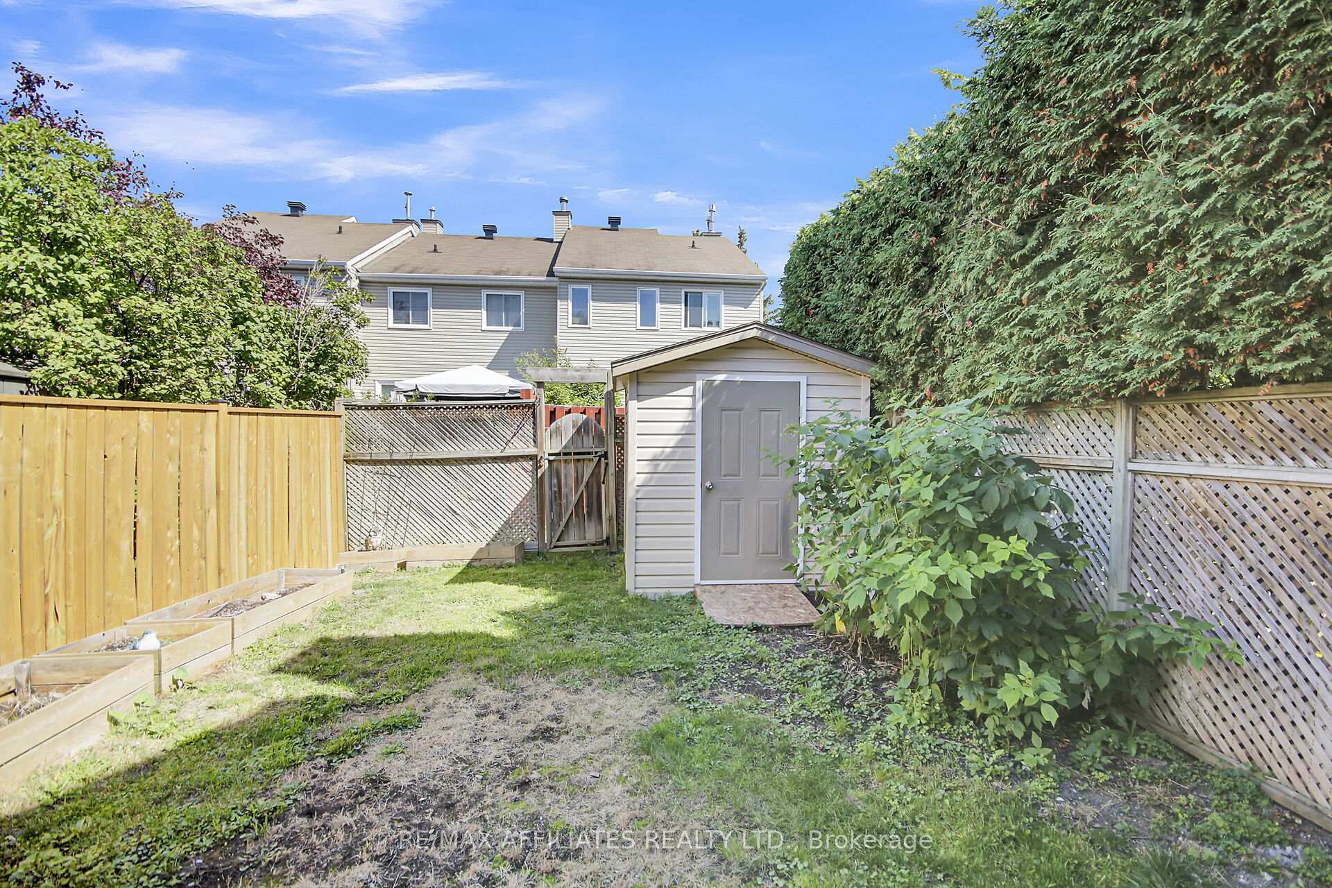 Photo 45 of 74 Markland Crescent, Ottawa, Barrhaven East — HOMEH